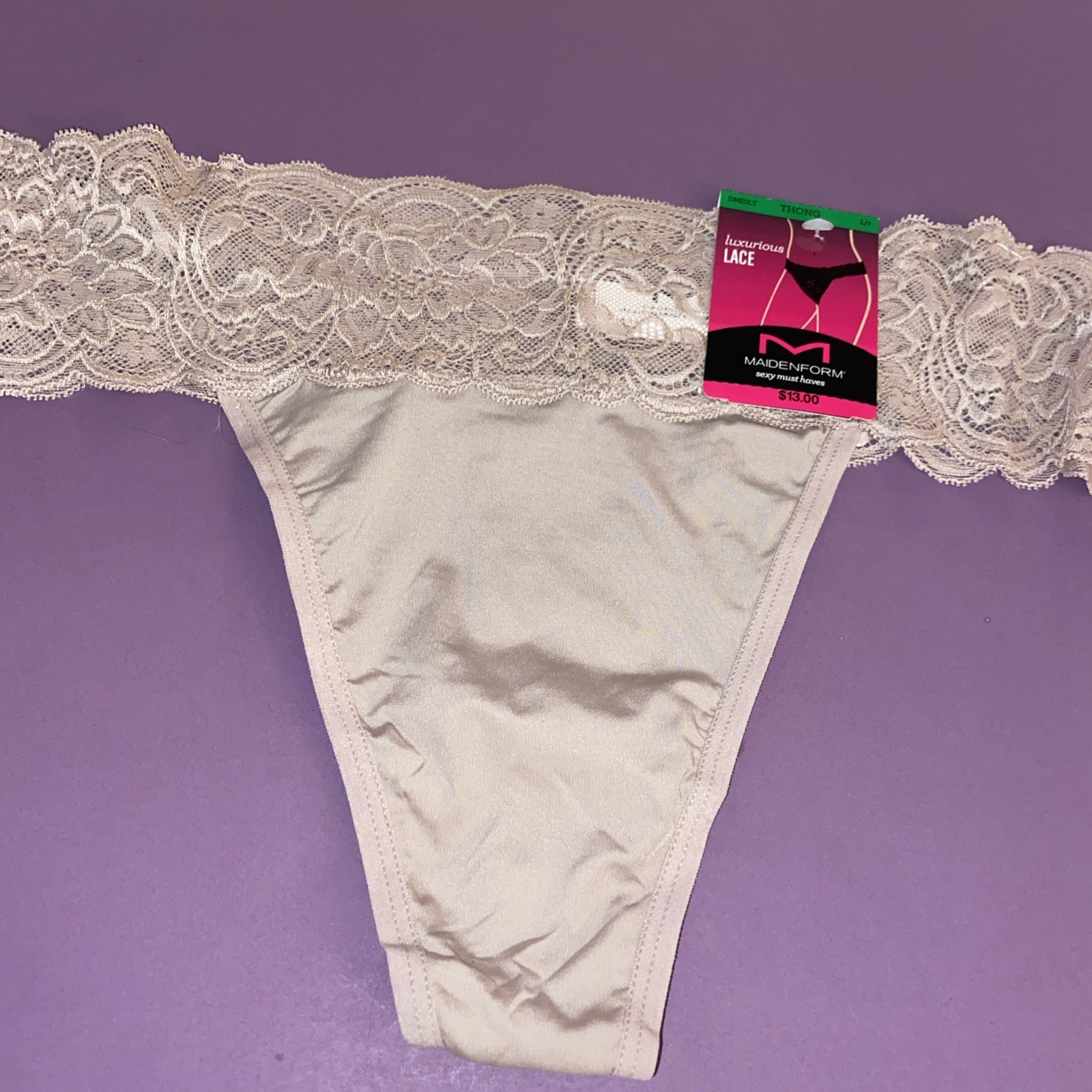NEW! MAIDENFORM NUDE SOFT STRETCH THONG PANTIES / SIZE LARGE / 7
