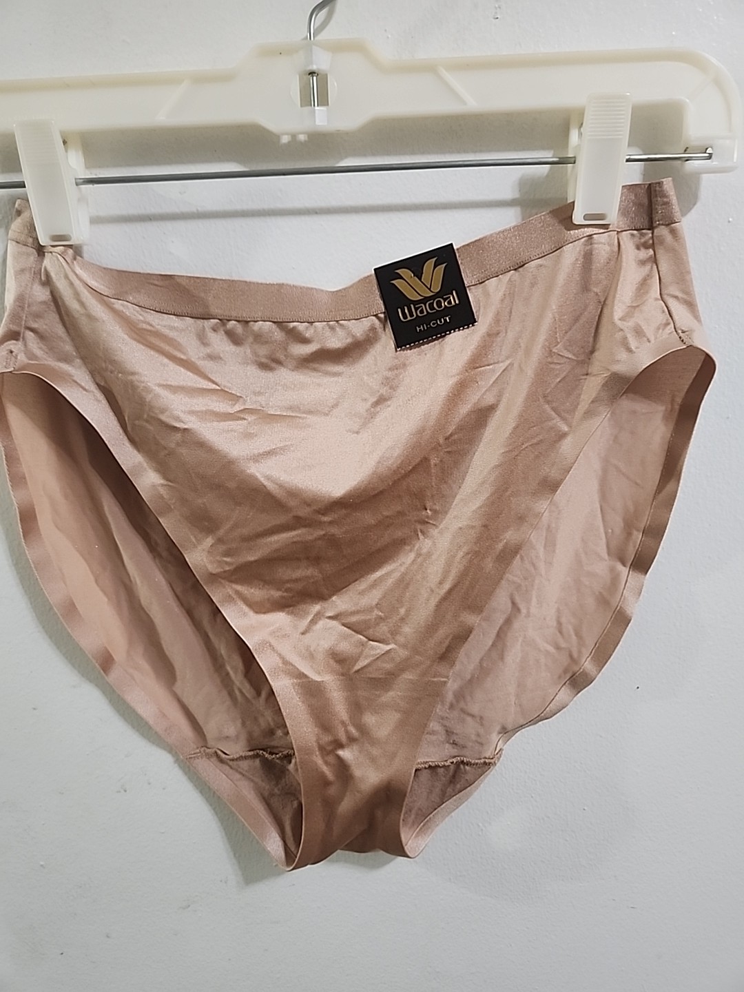 Wacoal 871397 Inner Sheen B-Smooth Seamless High Cut Brief Taupe Size L