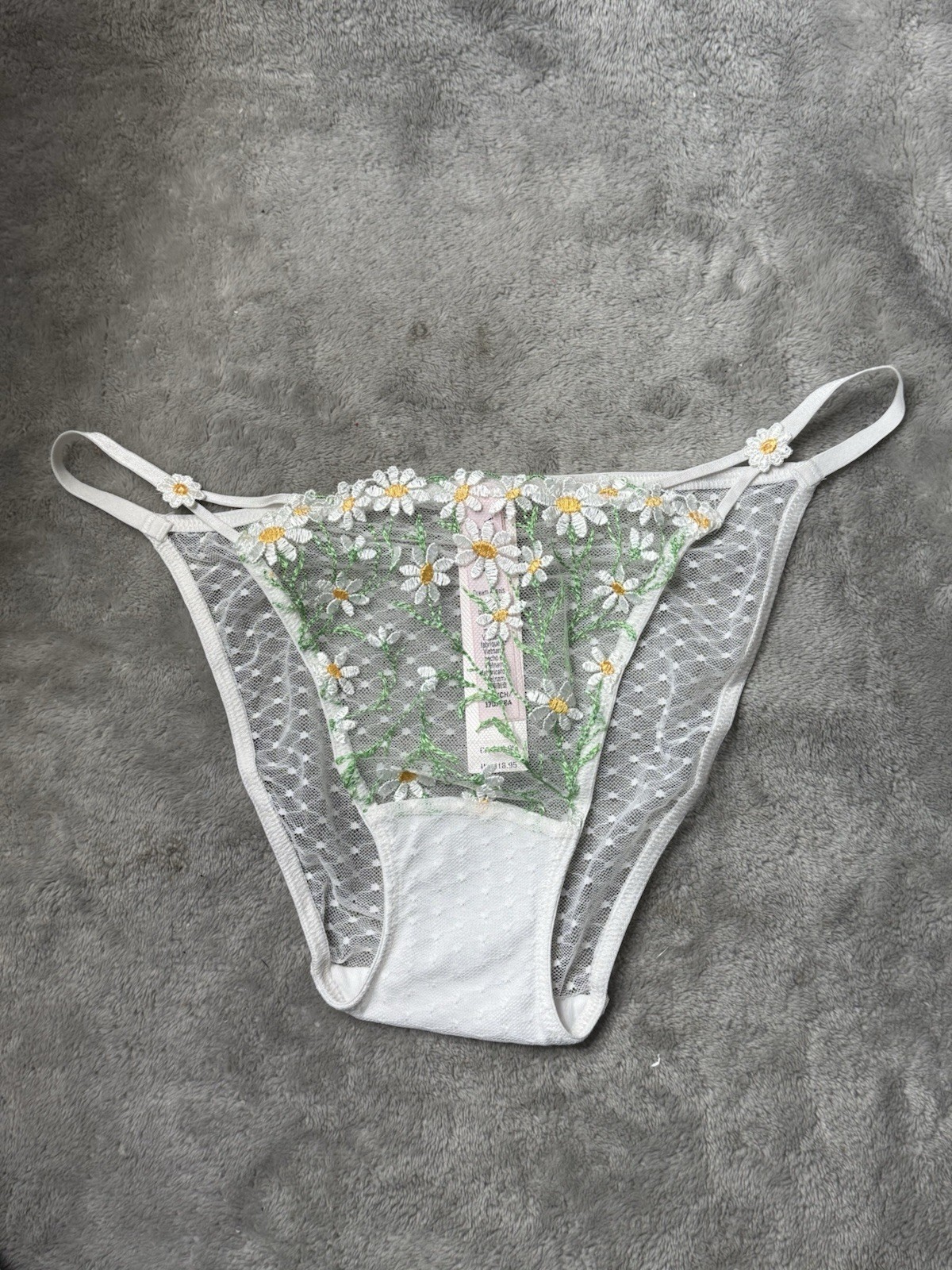 VICTORIA’S SECRET DREAM ANGELS String Bikini Panty VS Flower S White Daisy Mesh