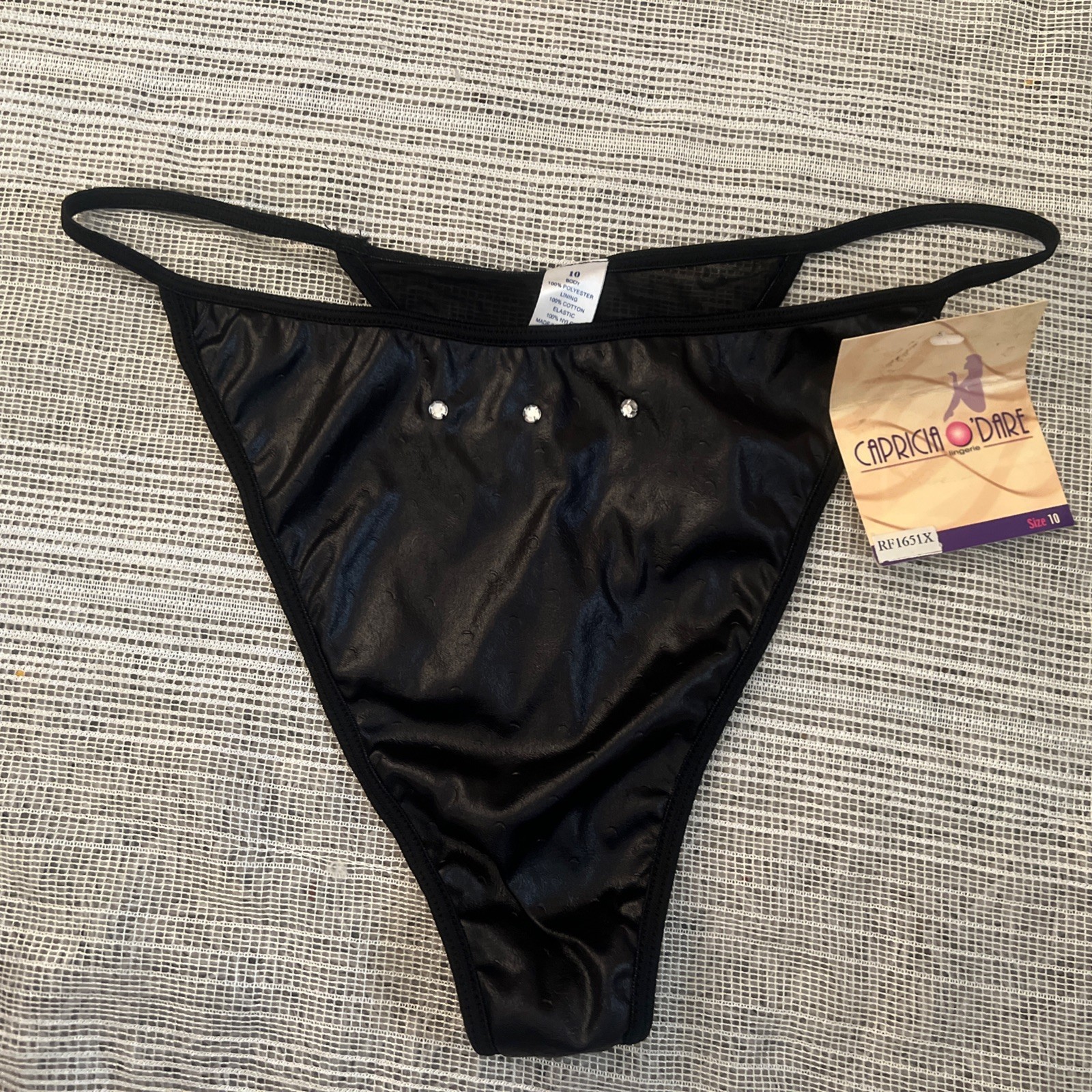 VINTAGE WOMEN’S PANTIES THONGS CAPRICIA O’DARE SIZE 10 BLACK BODY 100% POLYESTER