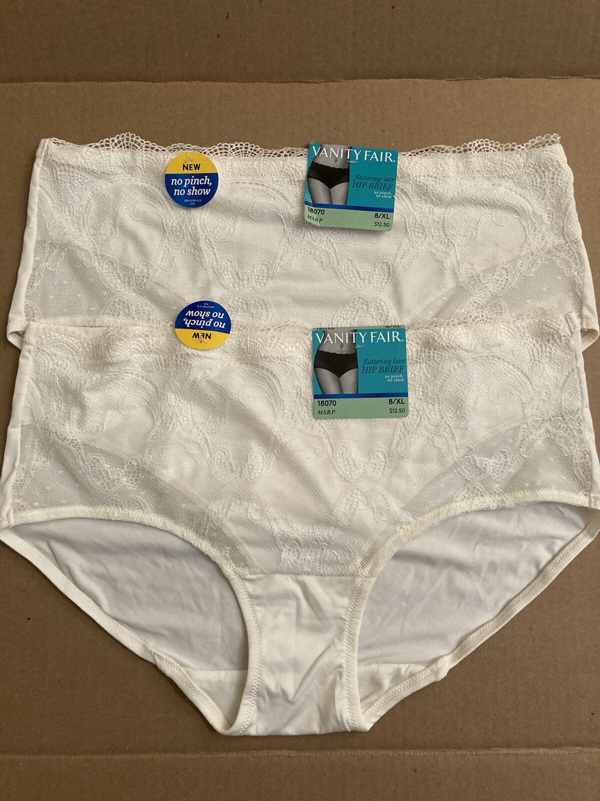 🎄2 Vanity Fair Lace Hip Briefs size 8/XL