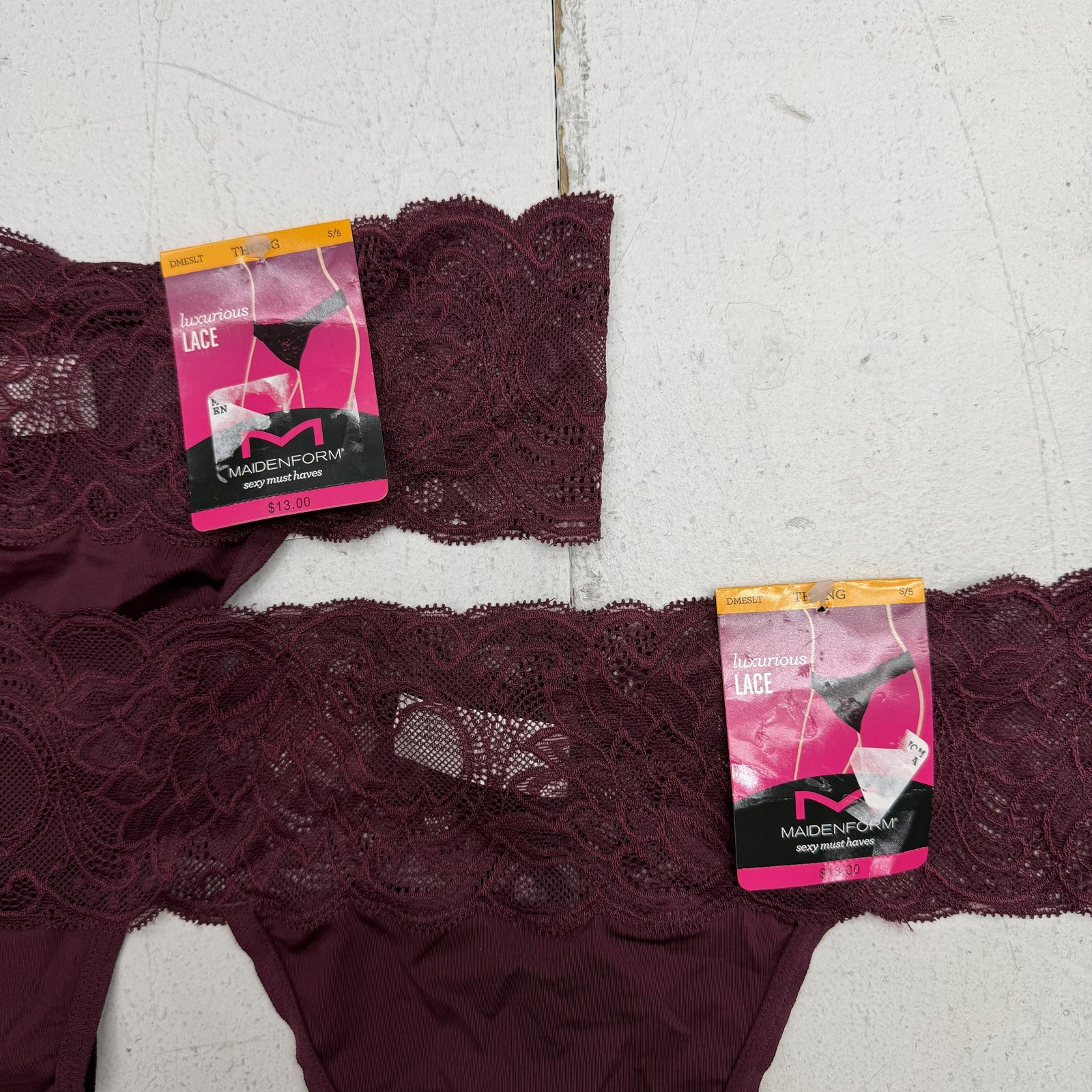 Maidenform Thong Panties Womens Small Red Lace Sheer Stretch 2 Pack Underwear