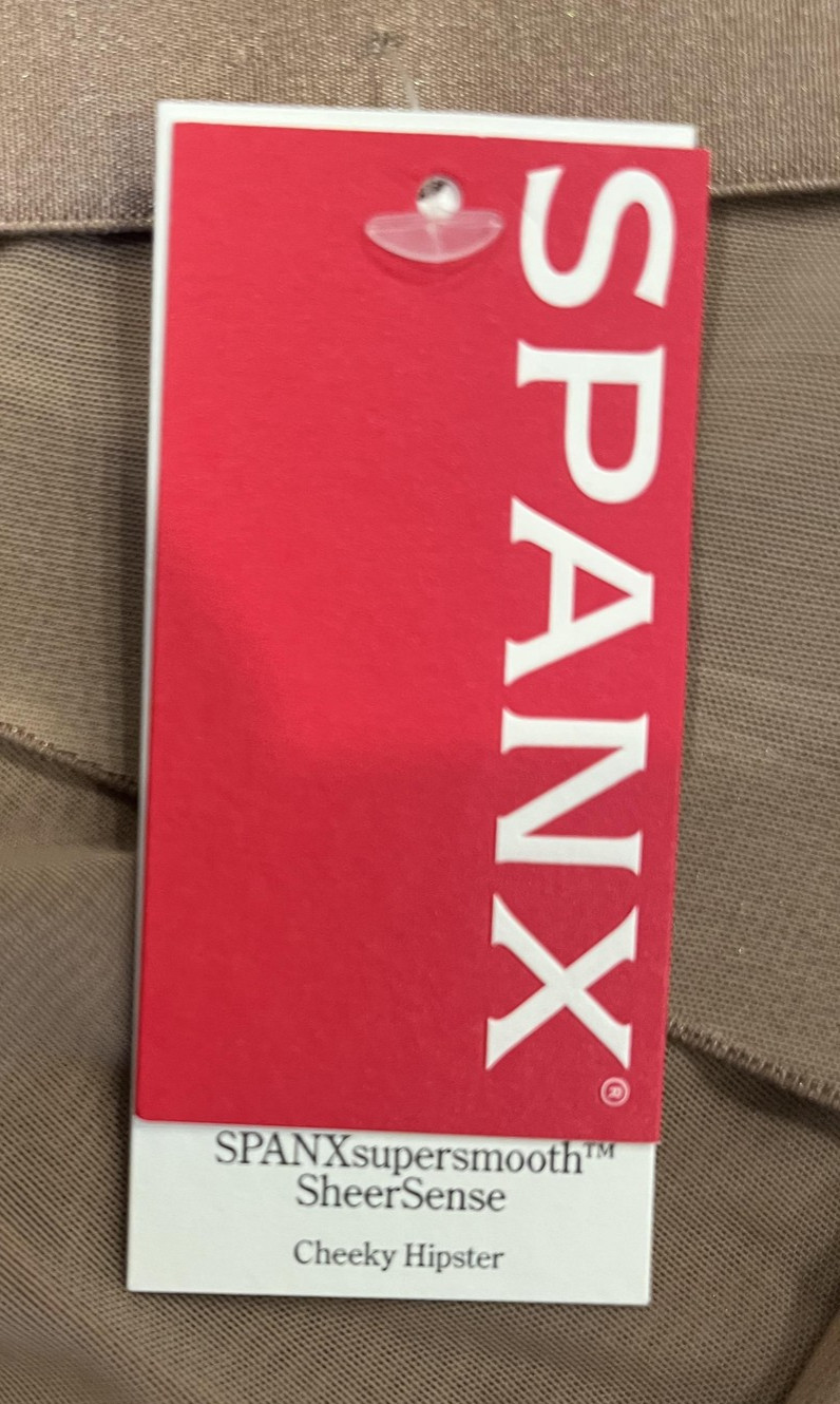 Spanx Panties Womens Medium Beige Supersmooth SheerSense Cheeky Hipster Shaping