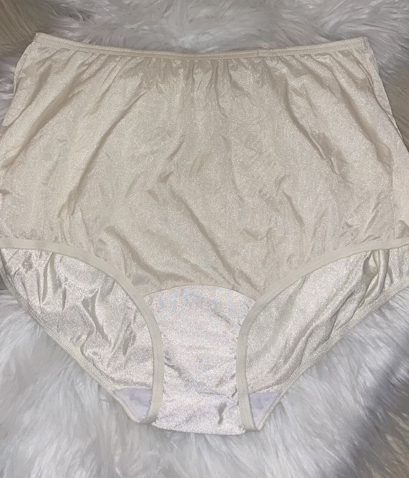Vanity Fair 15712 Womens Perfectly Yours Nylon Brief Panties 8 XL Ivory