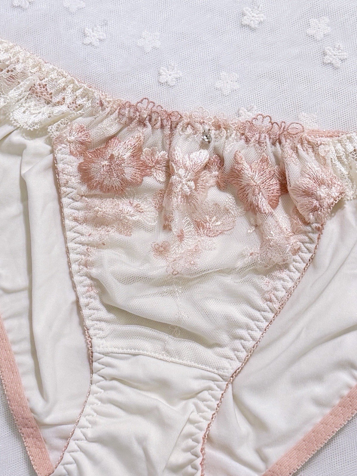 US-S/JP-L Japanese Romantic Flowers Embroidery Ruffle Strap Bikini Nylon Panties