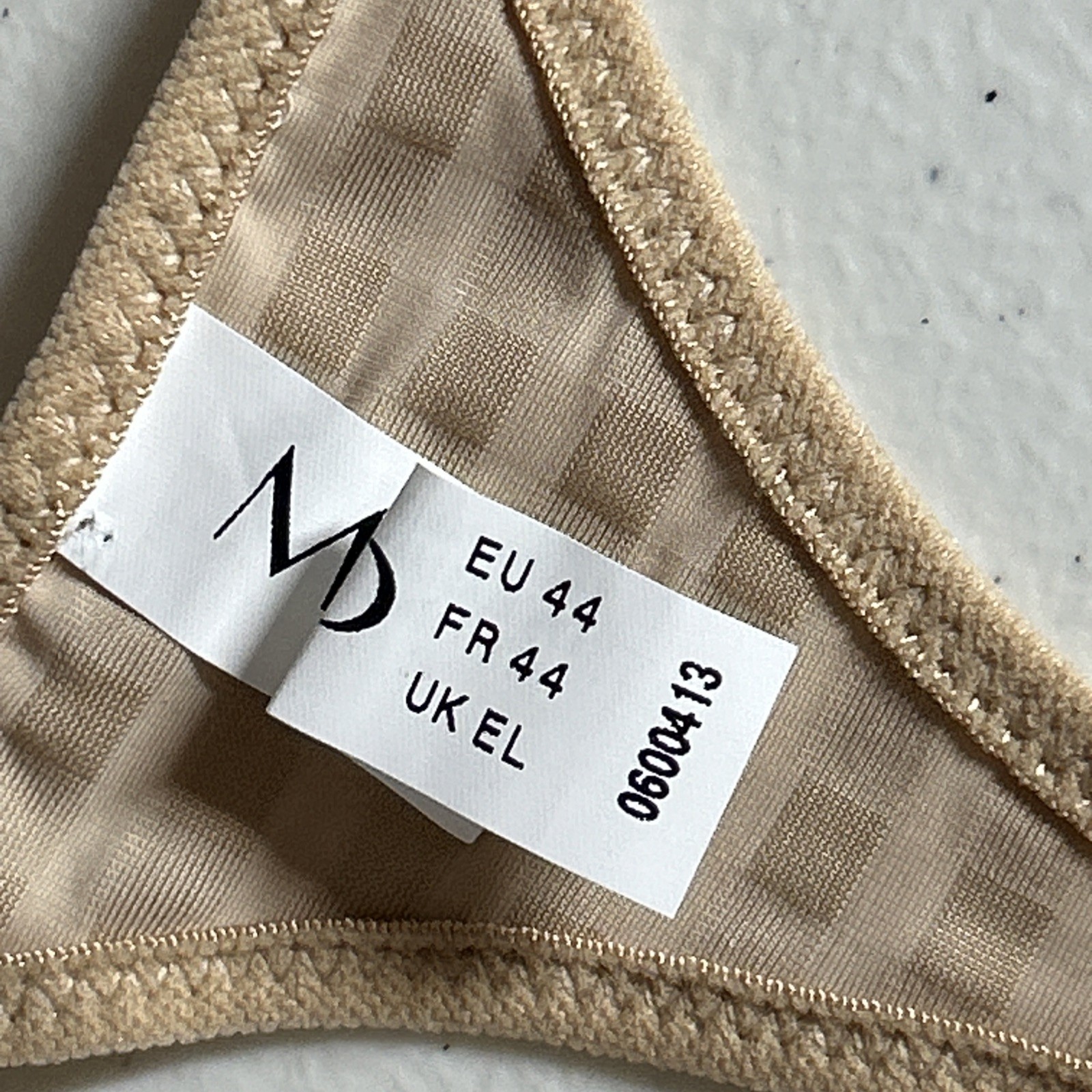 Marie Jo 0600413 Avero String Thong Panty UK EL Floral Band Beige