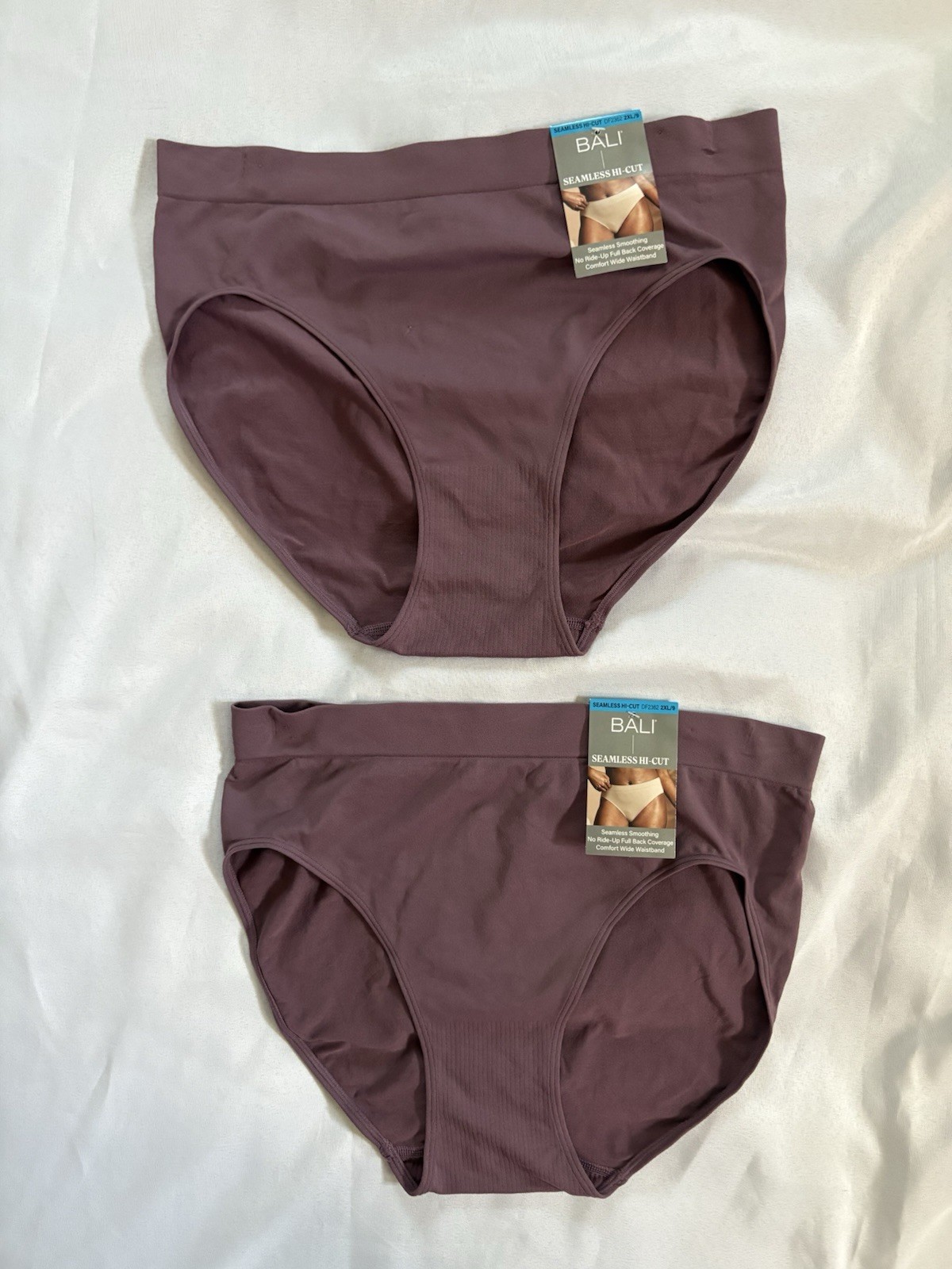 NEW Bali Panty One Smooth U All Over Seamless Hi Cut Brief 2Xlarge 2 Pair DF2362