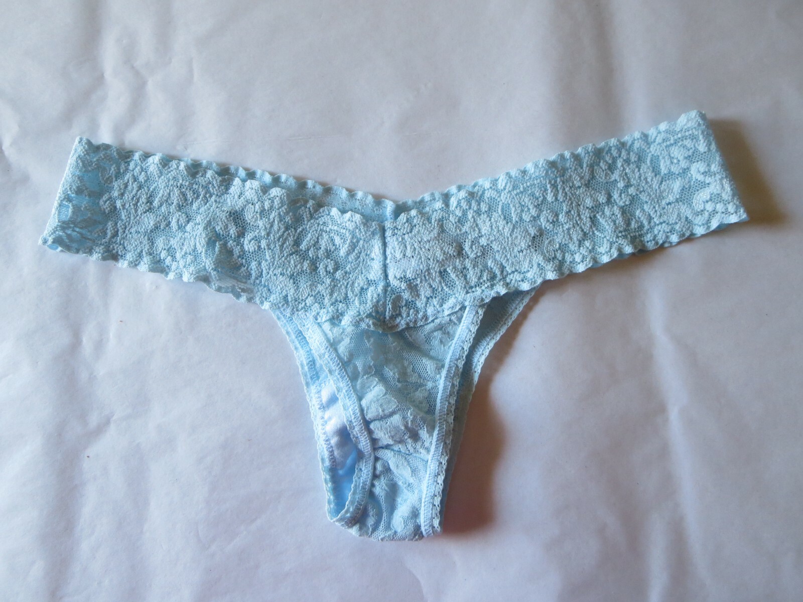 HANKY PANKY SIGNATURE LACE BRIDE LOW RISE THONG #491041, BLUE, ONE SIZE, NWOT*