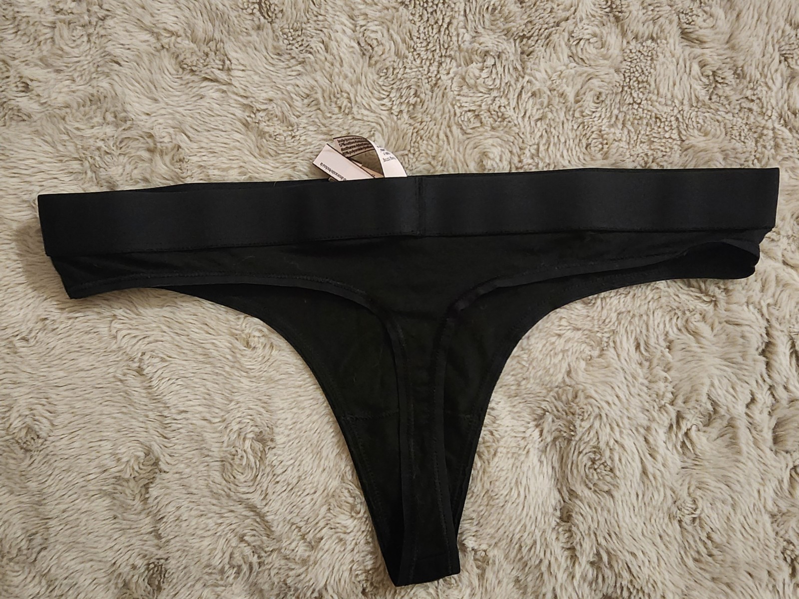 Victoria’s Secret Women’s Black Thong String Underwear Size L