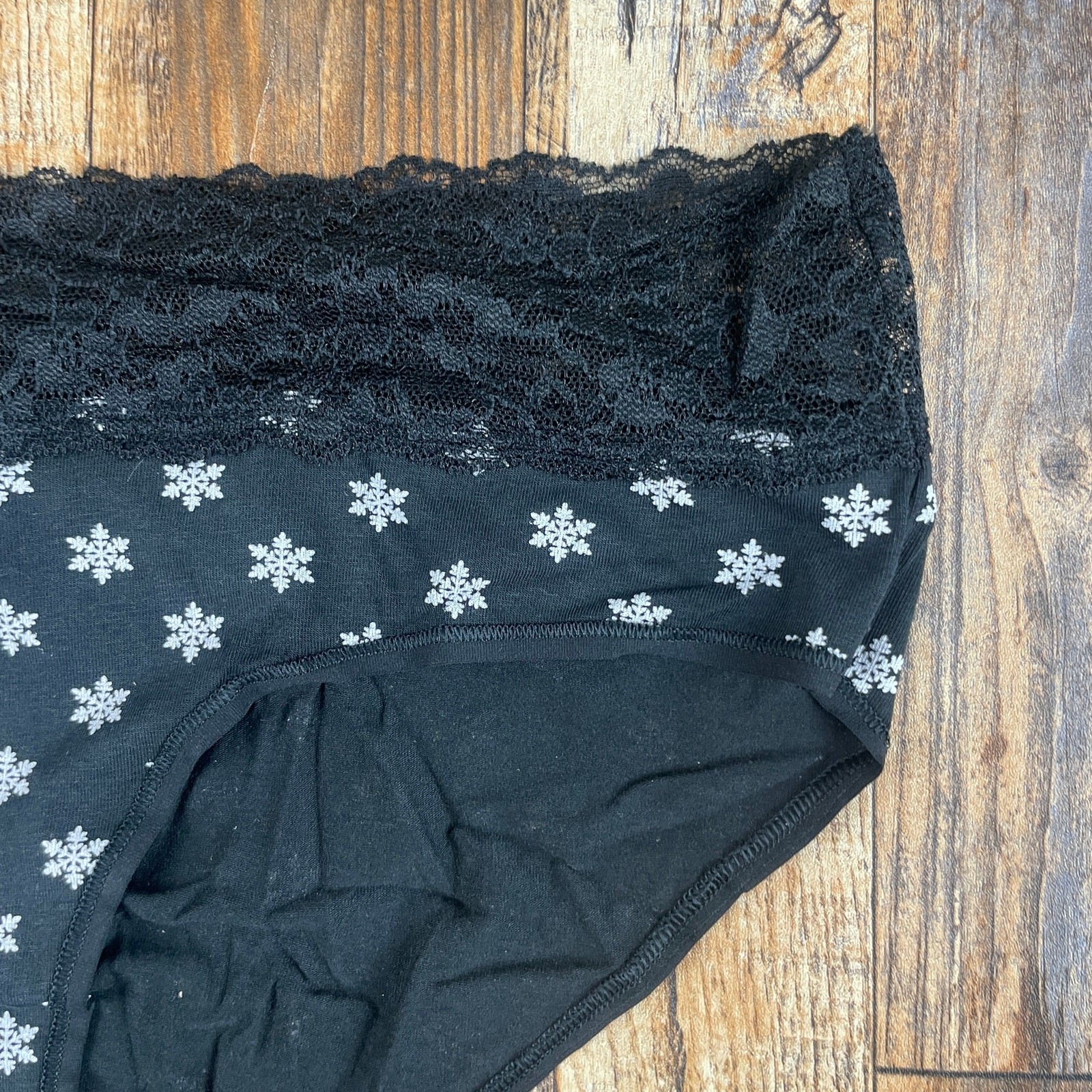 Victoria’s Secret Women’s XXL Black White Lace-Waist Cotton Hiphugger Panty