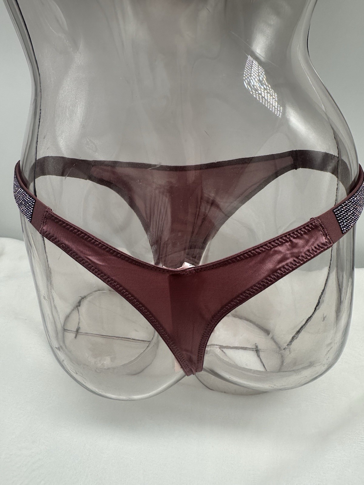 Victoria’s Secret Shine Strap Thong Purple Vapor Small