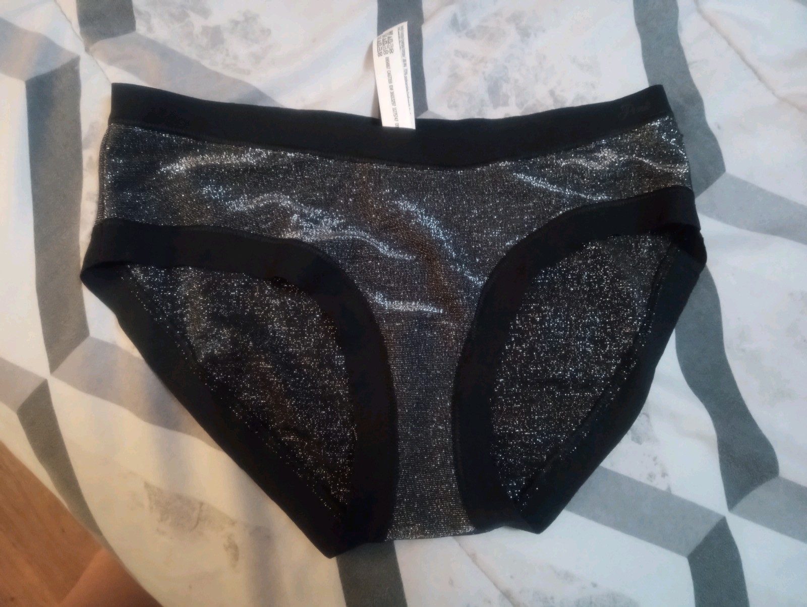 Victoria’s Secret/Pink 4 Piece Pack Panties Size Small Brand New with Tags NWT