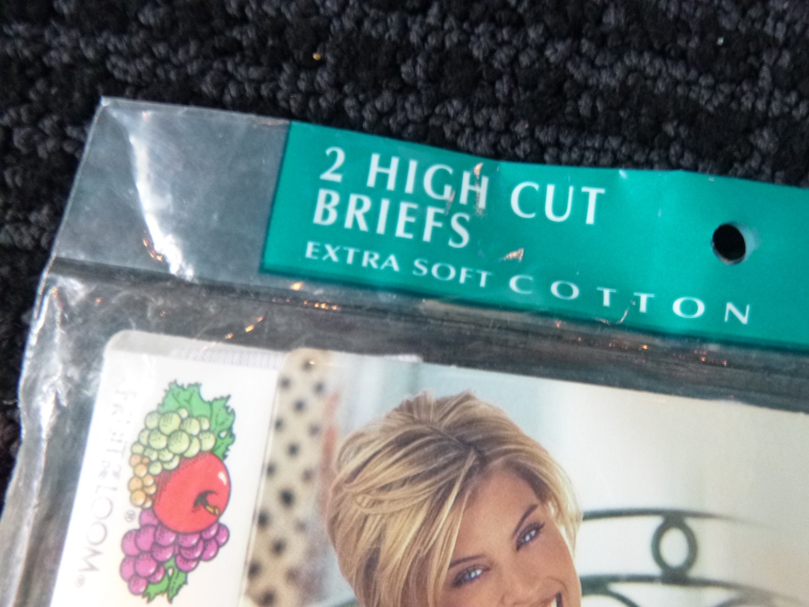 Pkg of 2 VTG 1999 Fruit Of Loom High Cut Naturally Seamless Cotton Briefs Sz L