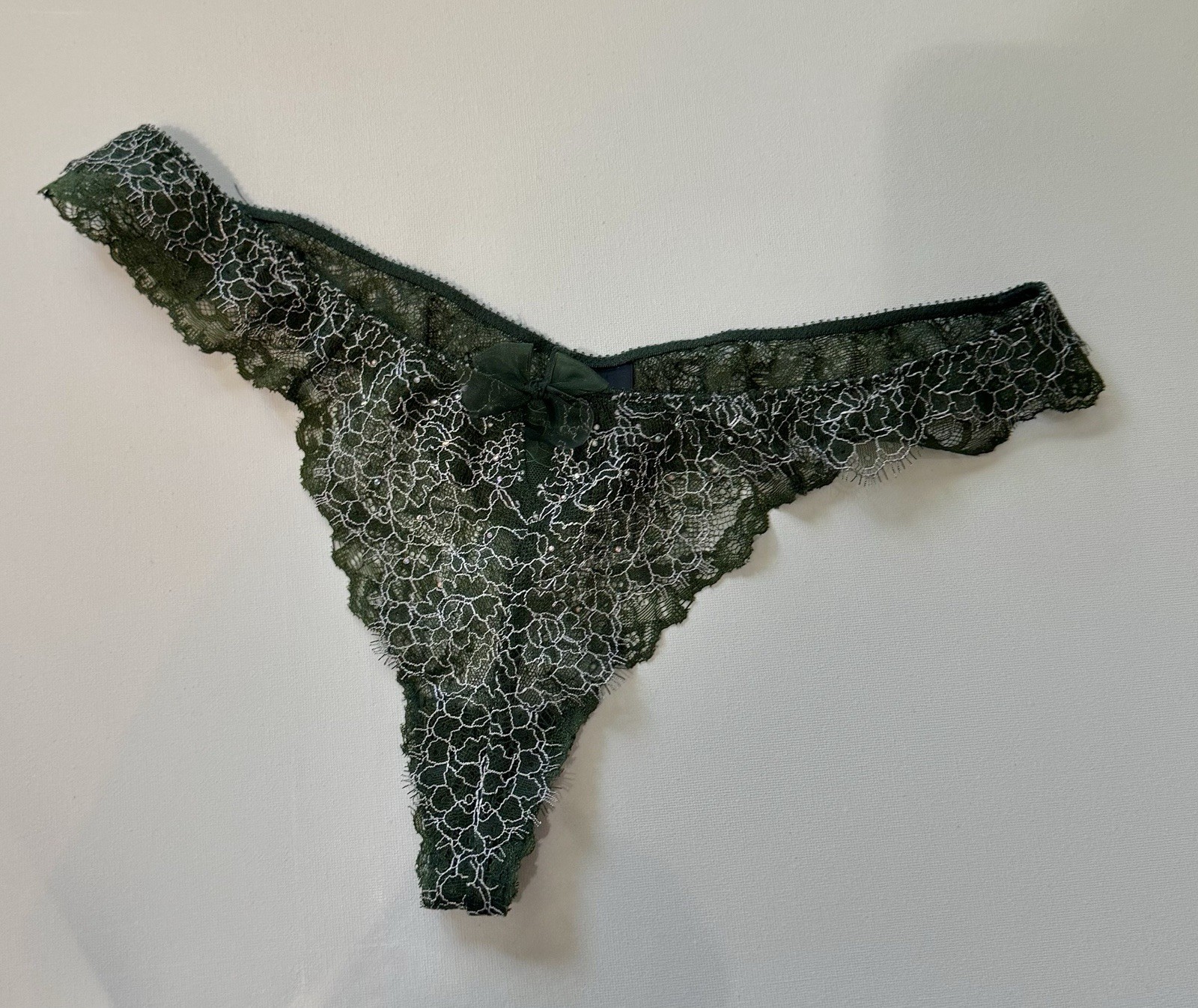 VICTORIA SECRET BEAUTIFUL VERY SEXY LACE EMERALD GREEN THONG PANTIES MED