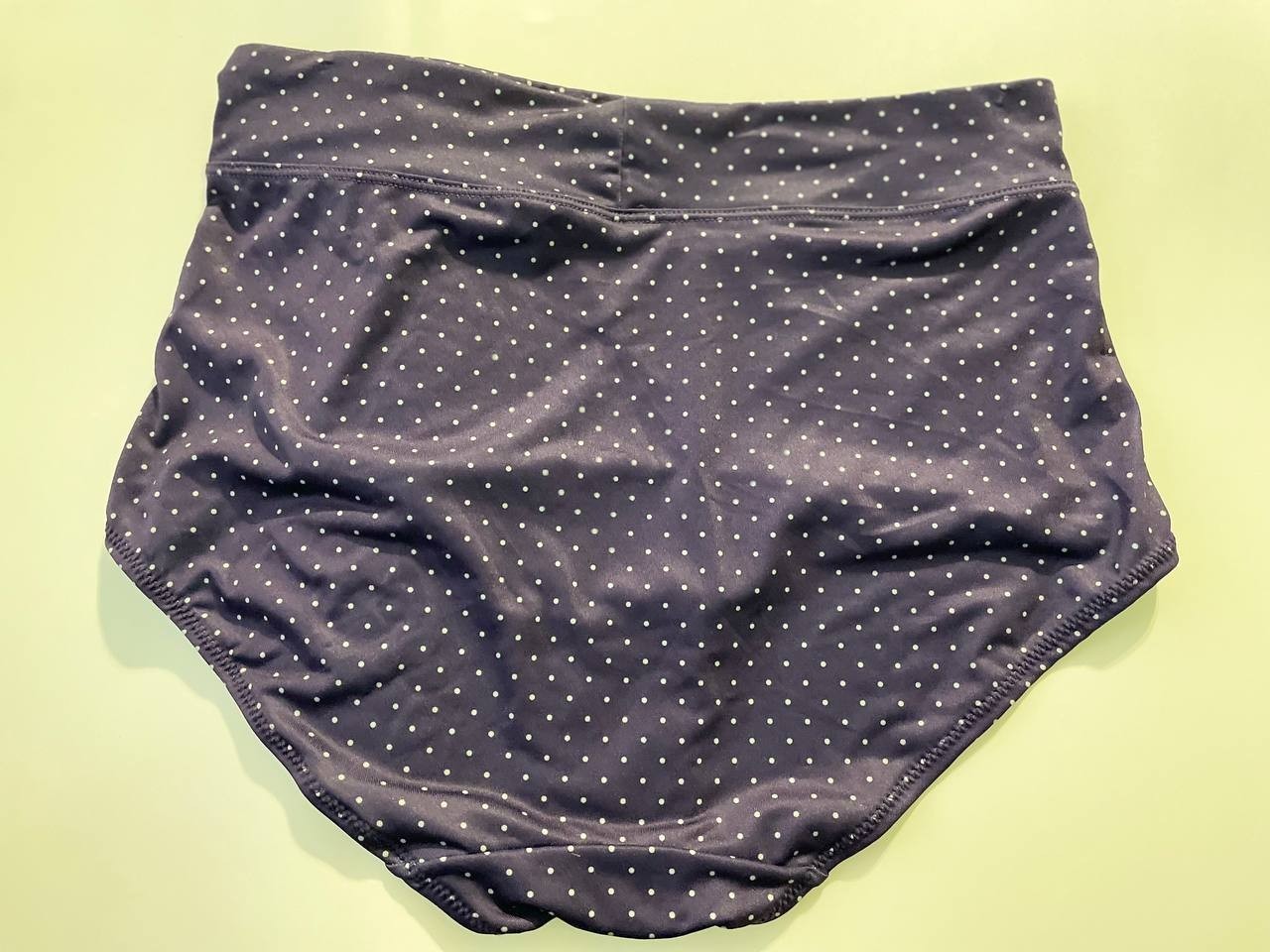 Warners All You Need No Pinching No Problems Panty M/6 New