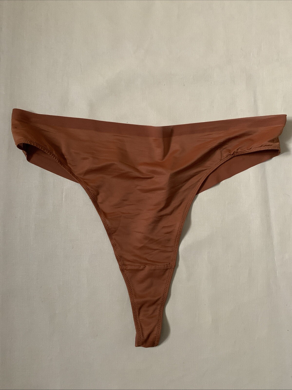 SKIMS Weightless THONG IN Bronze Size 3X NWT