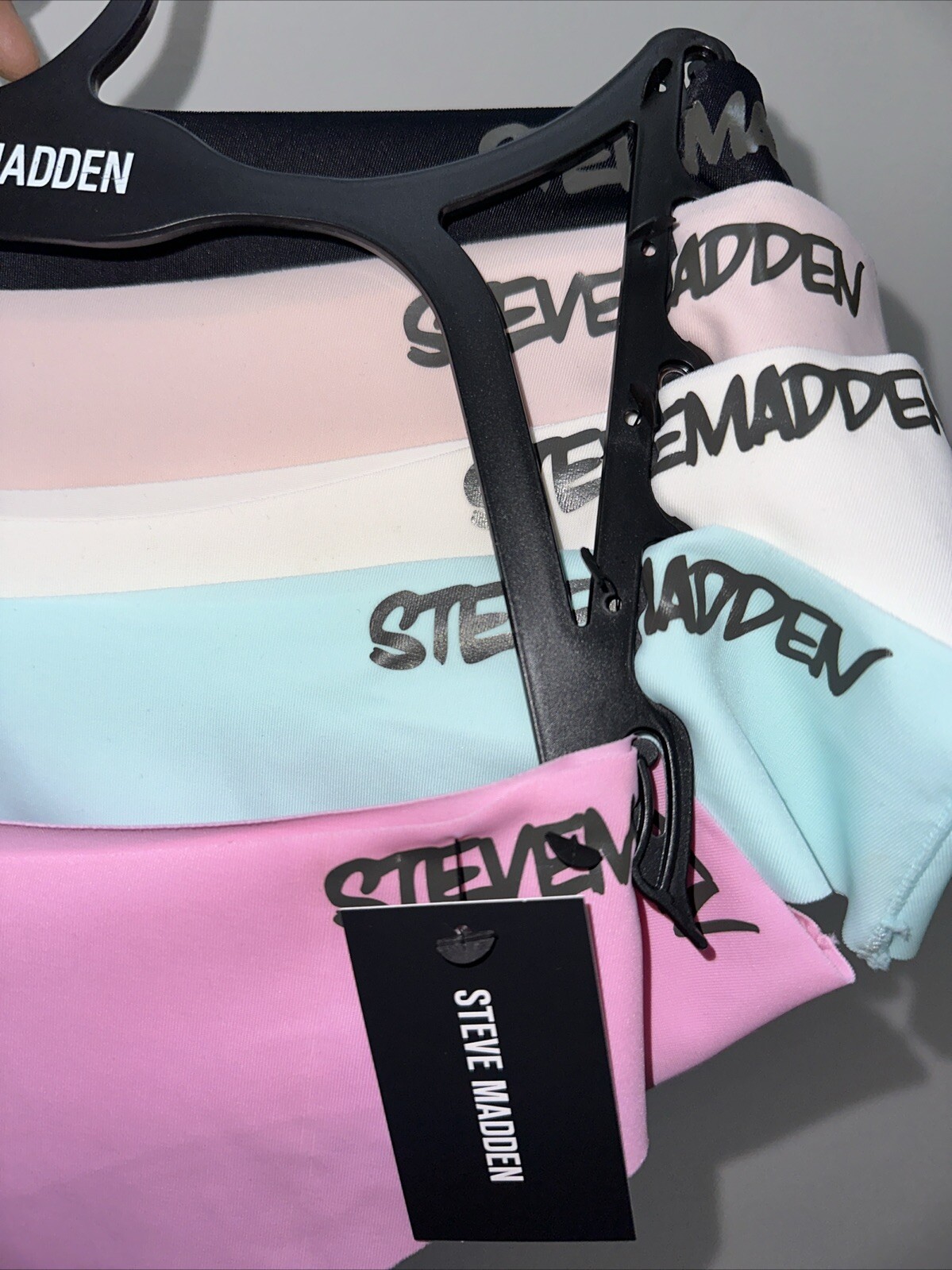 STEVE MADDEN Size: XL – 5 Pack No Show Thong Panties 🛍️ 82% Nylon-18% Spandex
