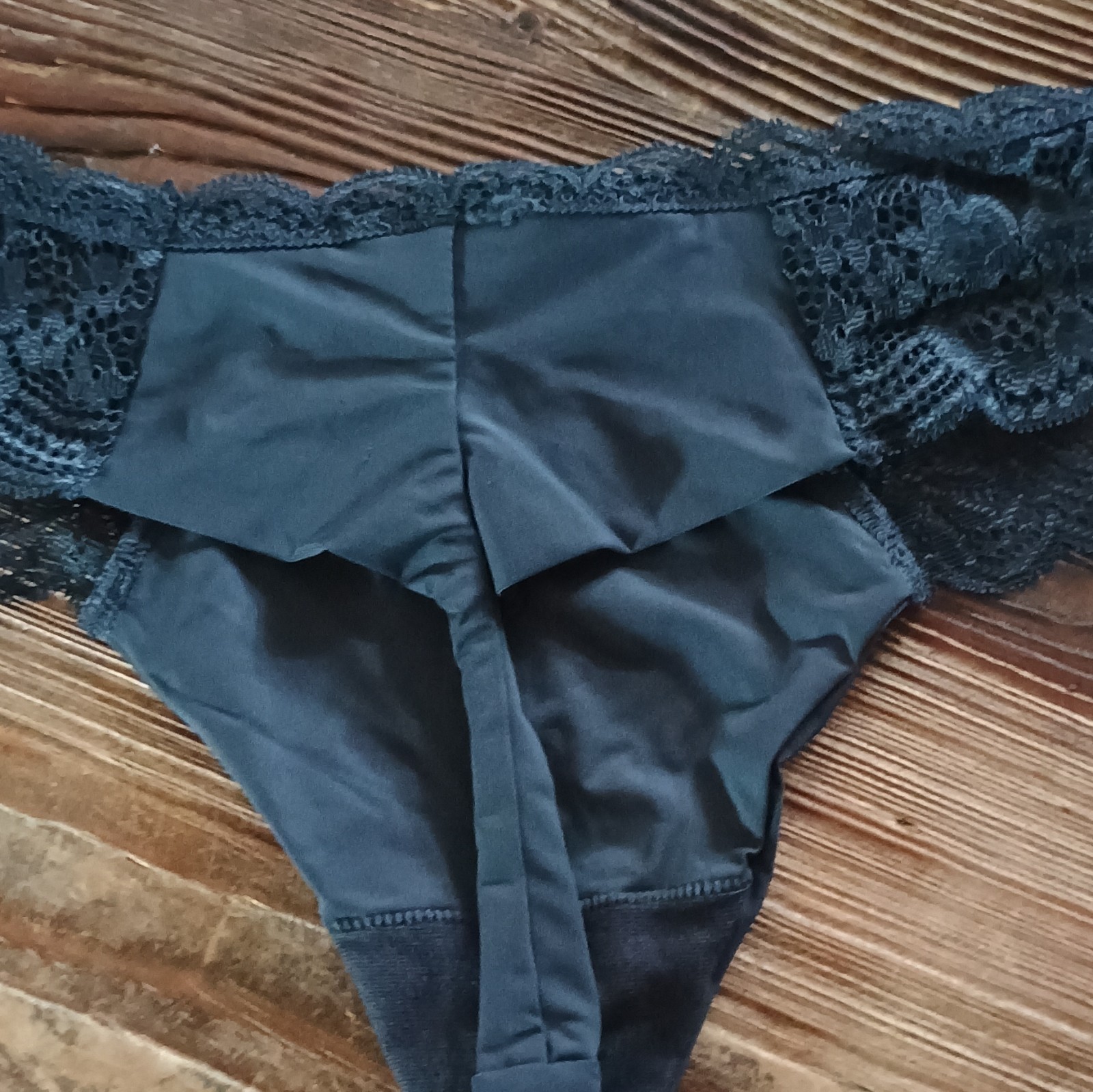 joyspun Women’s charcoal gray Lace Thong Panties Size M Stretch Semi-Transparent