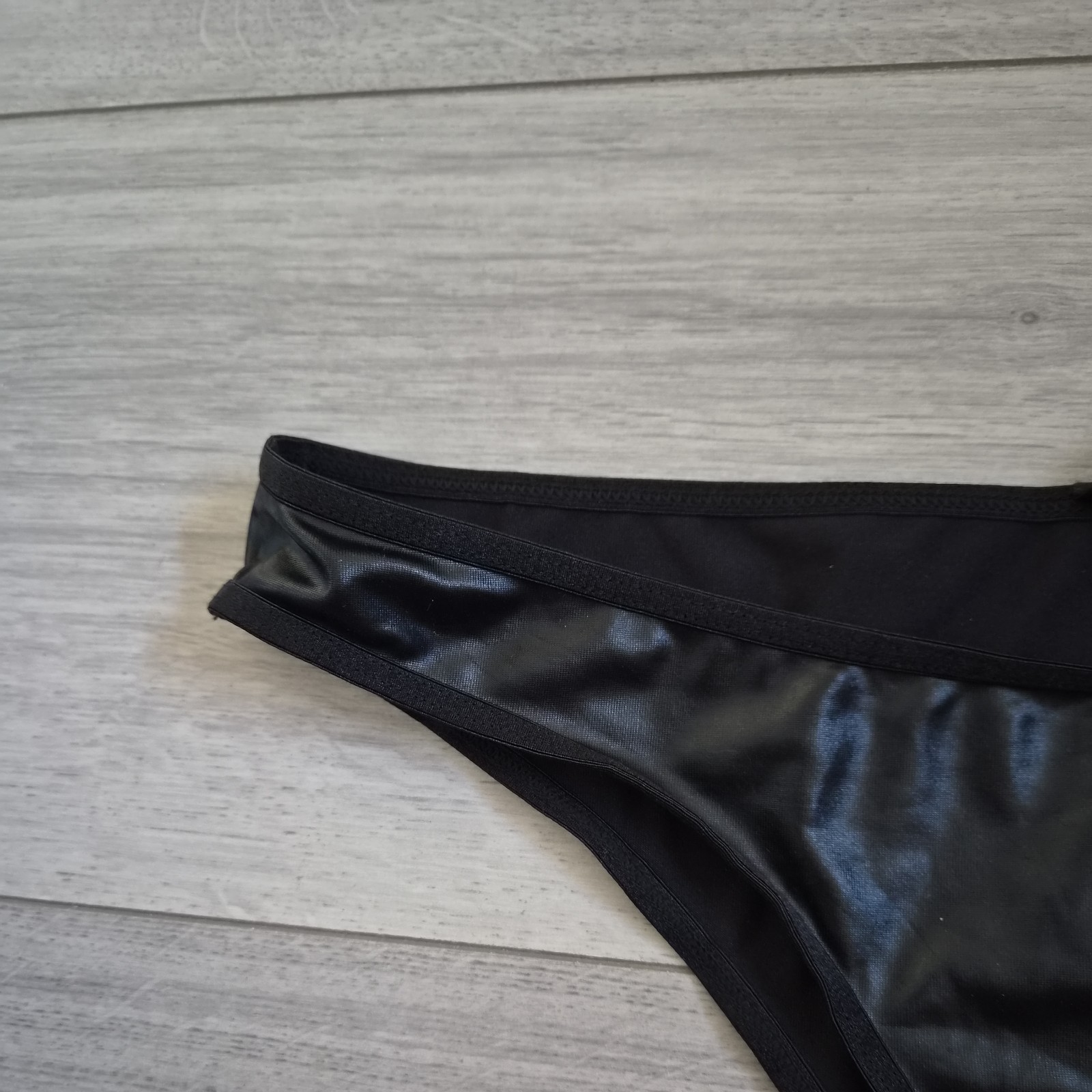 BNWT Ann Summers Black Wet Look Haylan Crotchless Briefs Size Small 6-8