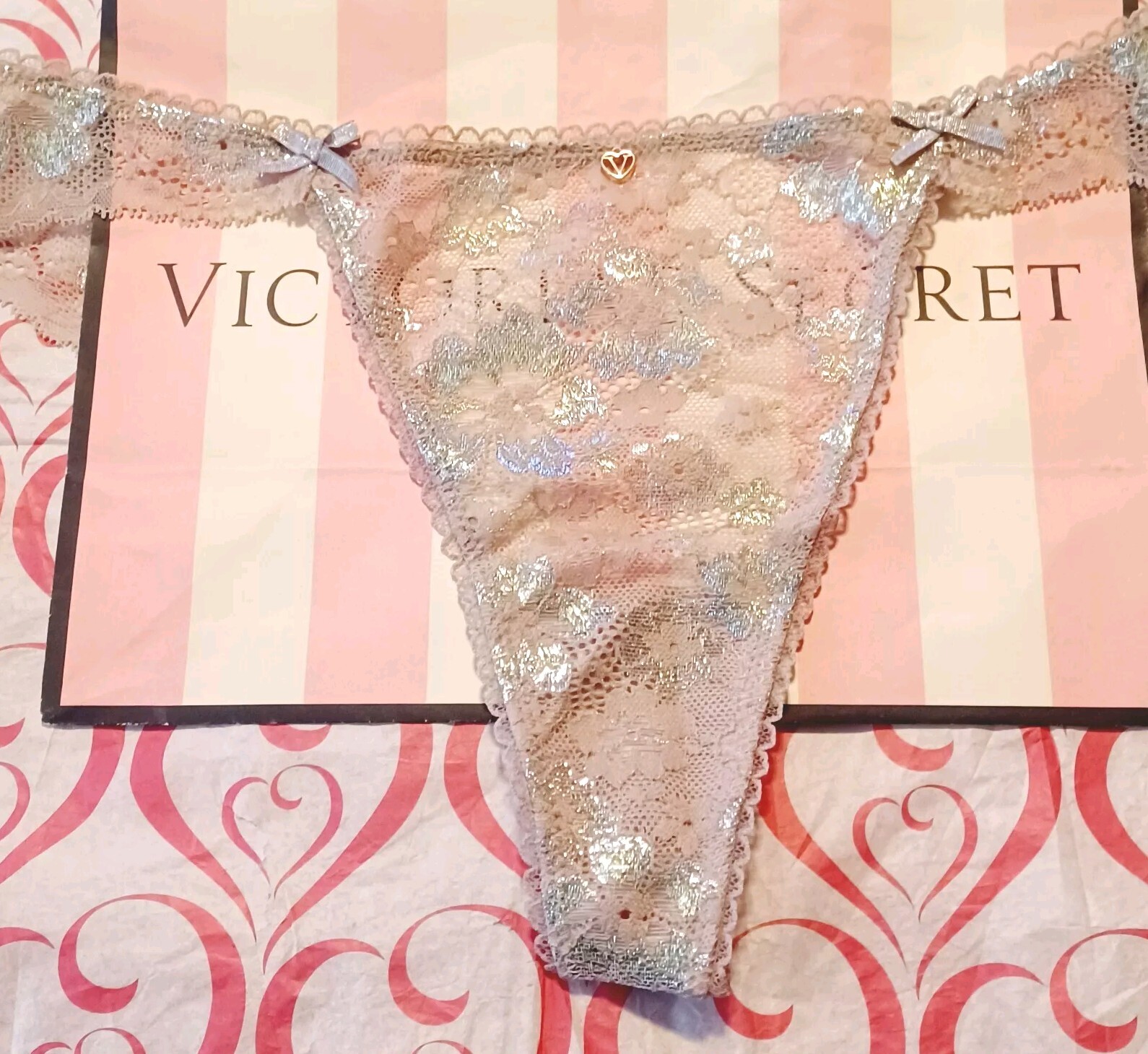 Victoria’s Secret *VERY SEXY* Lace Thong *VINTAGE ROSE* Light Pink Large NWT!