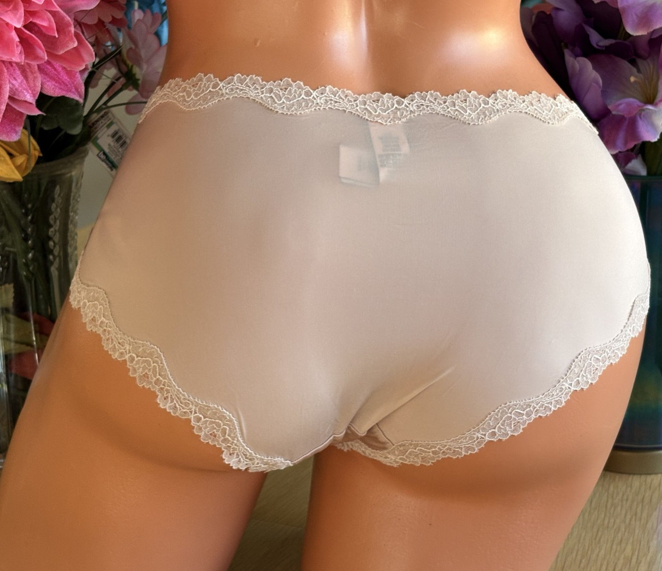 VICTORIA’S SECRET Large Rose Beige Satin & Lace HIPKINI Panties #2269 NEW