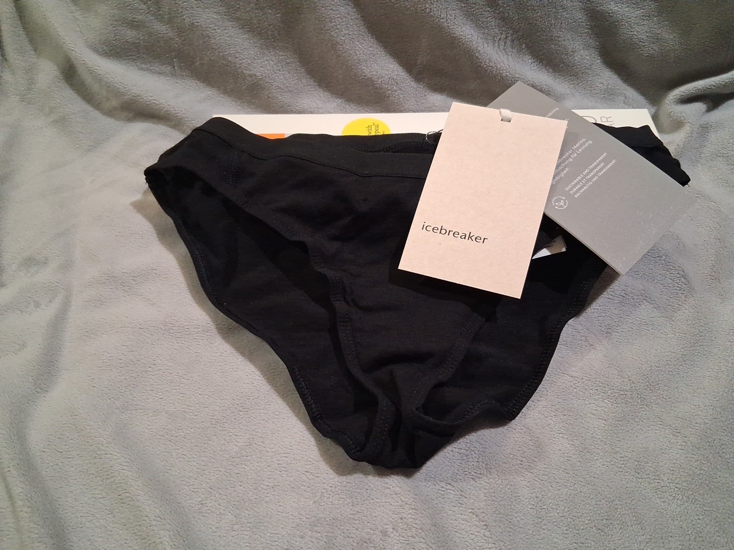 NEW icebreaker Bodyfit Merino Wmn’s XS Siren Bikini Panty Black 150 All Season
