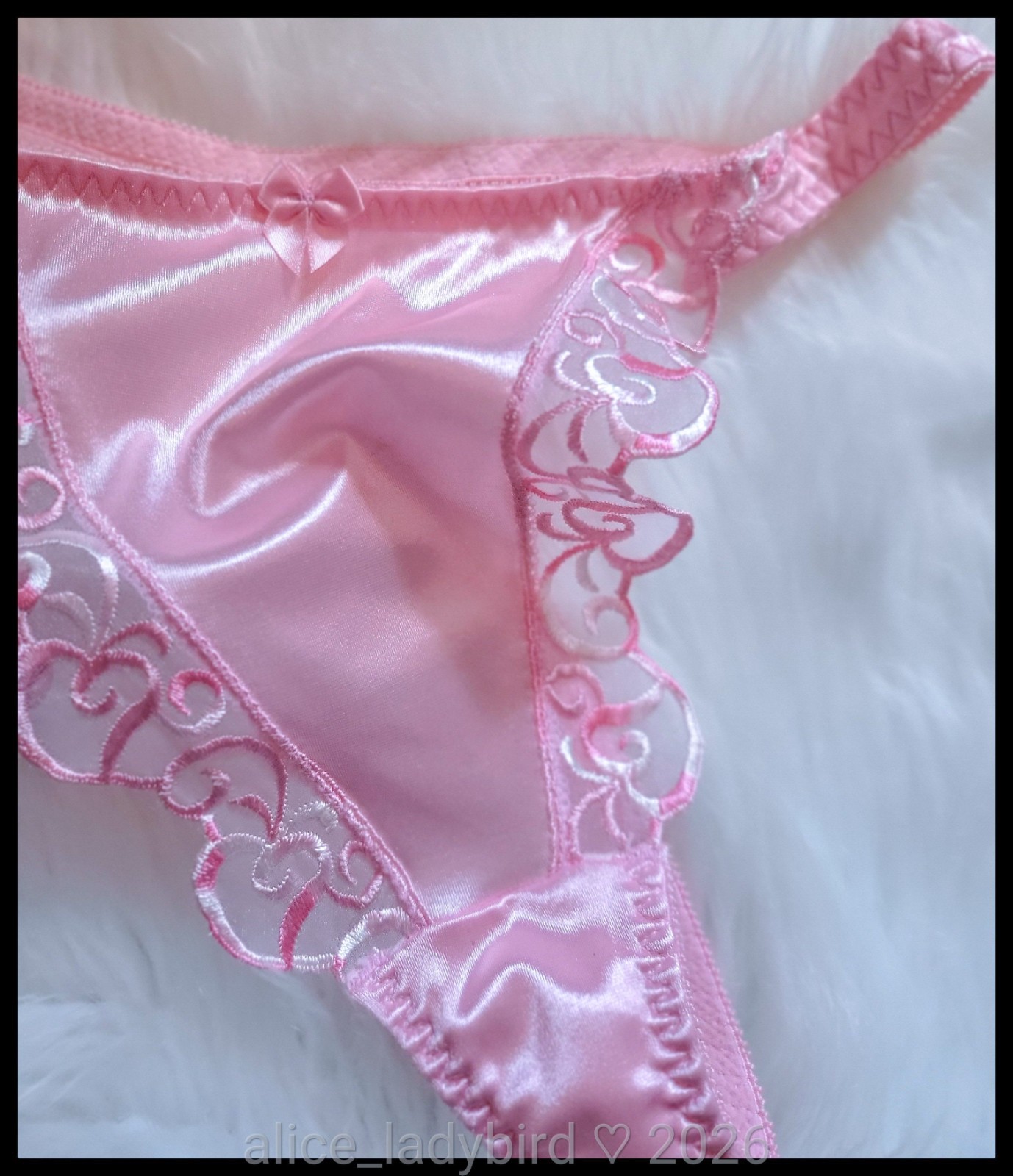 NOS Vintage VICTORIA’S SECRET Second Skin SATIN Thong PANTY Stretch Pink 90s Y2k