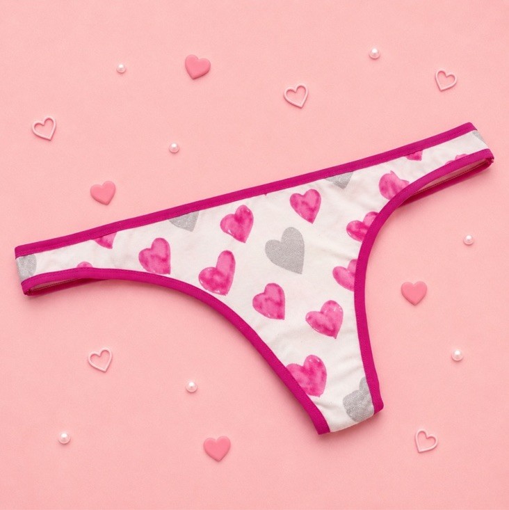 Rare VTG Y2K Victoria’s Secret Extra Low Rise Skinny Side Thong HeartsNWT Medium