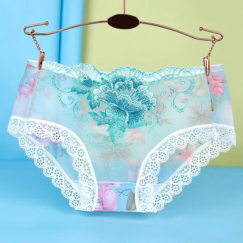 Women Flowers Embroidery Sexy Lace Plus Size Seamless Skin Friendly Transparent