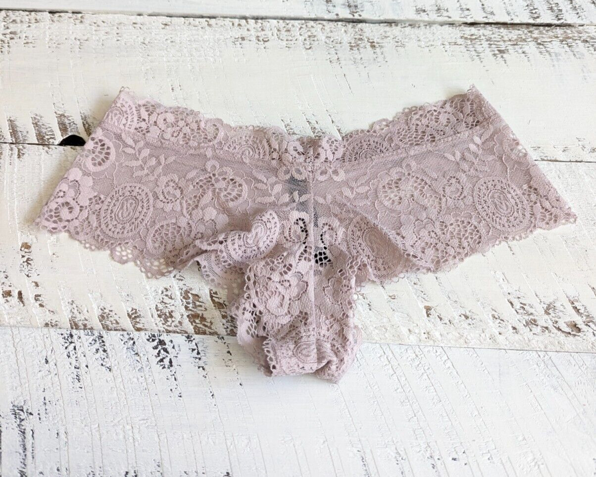 Vintage Victoria’s Secret Size XS Rose Grey Lace Cheeky Panty