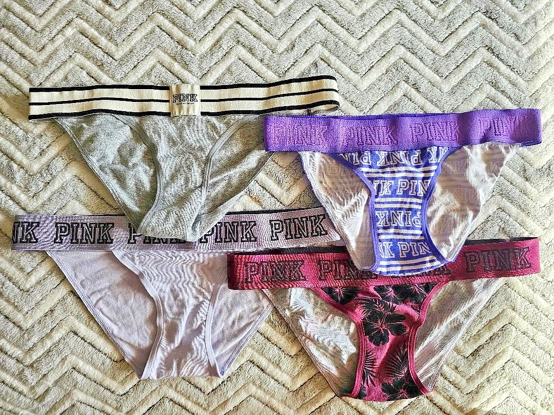 4 NEW Victoria’s Secret PINK Logo Extra Lowrise Bikini Panty Wide Band M Medium
