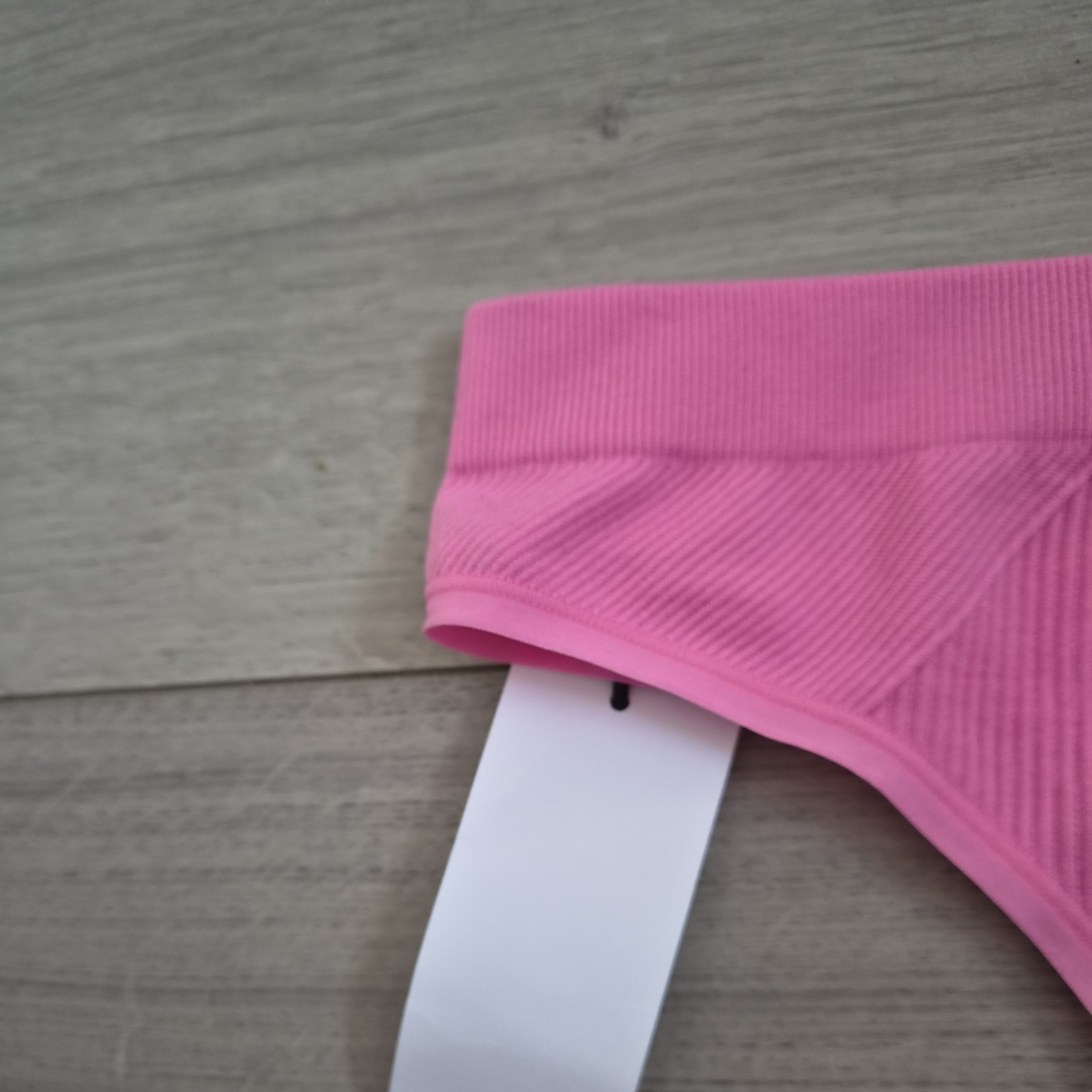 BNWT Elle Bright Pink Ribbed Thong Size Small 6-8