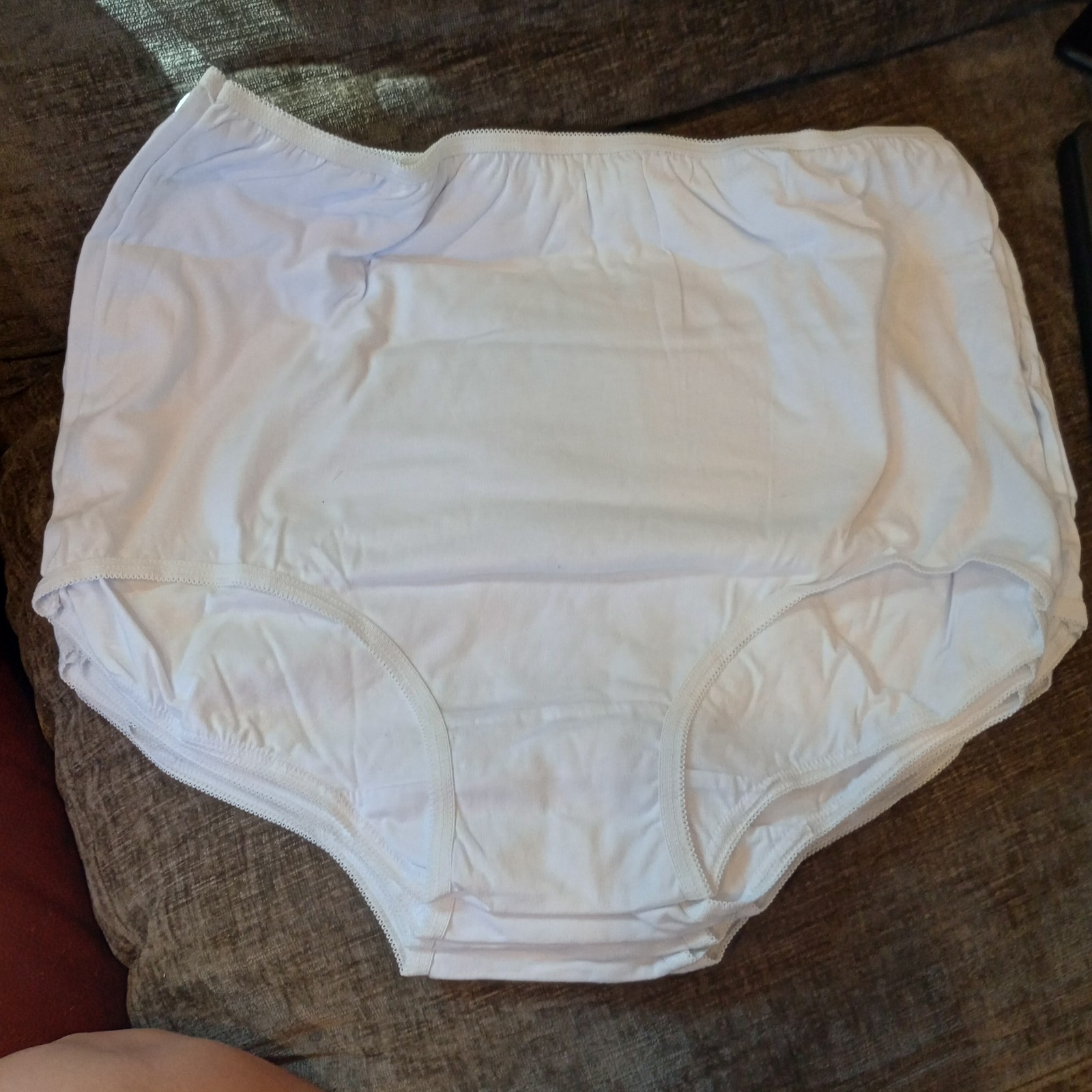 White Cotton Brief Panties Size 9 6 Pack Elastic Leg Solid FA7762 9