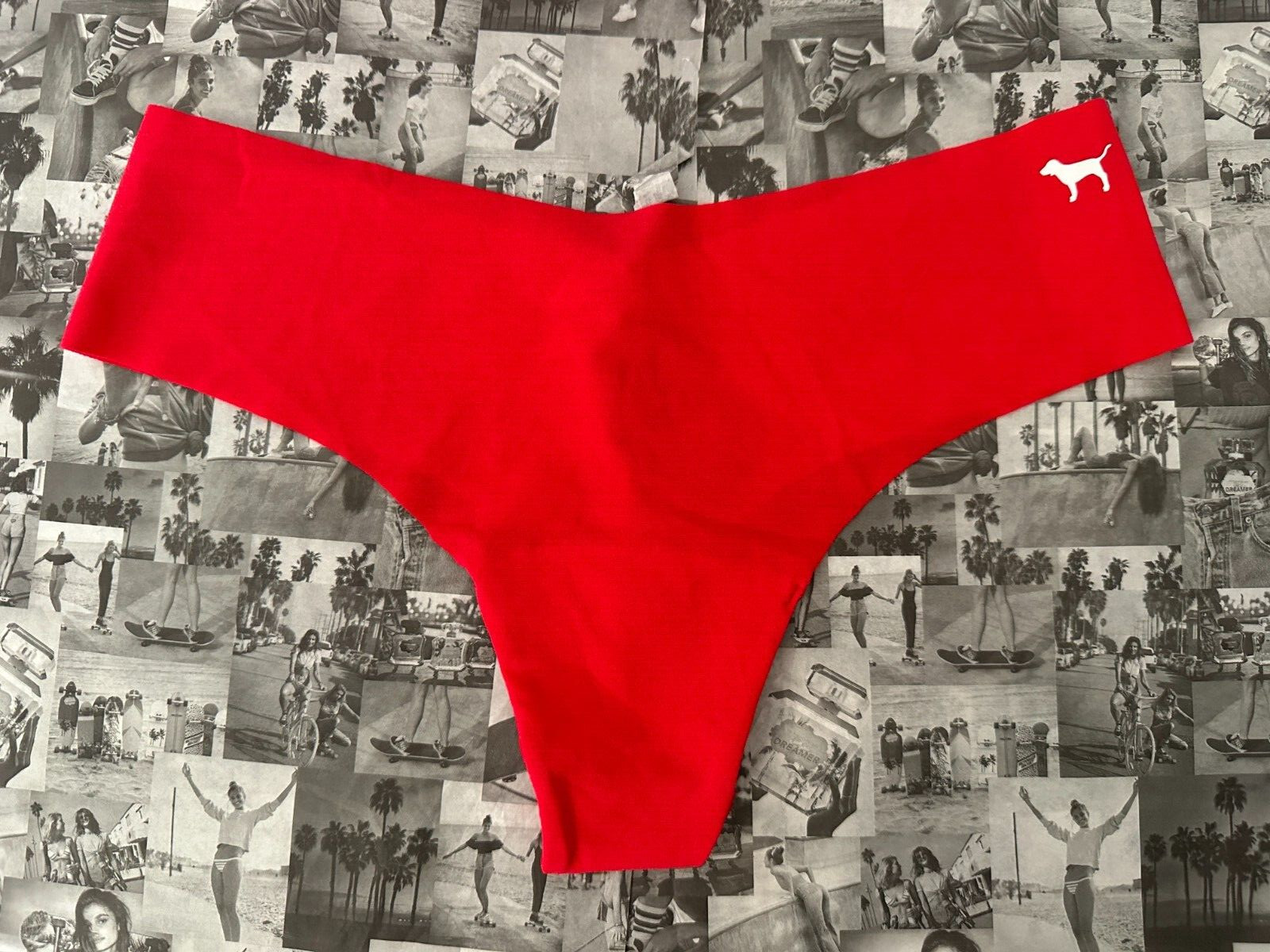 Victoria’s Secret Pink No Show Seamless Red Thong White Dog Logo Pantie SMALL