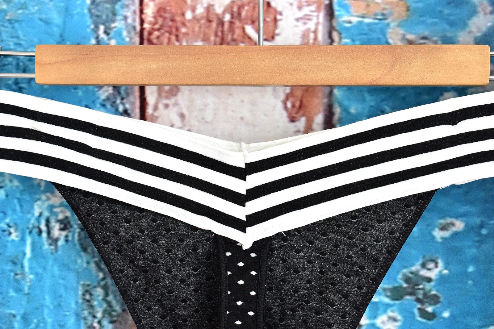 Women’s NOBO No Boundaries Seamless Thong Panties Underwear XXLARGE Black NEW