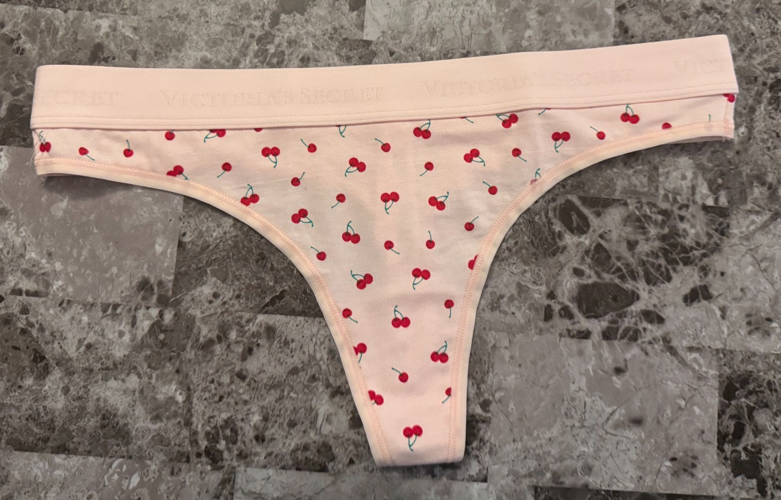 NWT VICTORIA’S SECRET MEDIUM PINK RED CHERRY THICK LOGO WAISTBAND THONG PANTIES