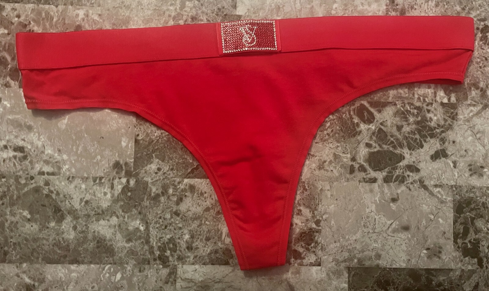 NWT VICTORIA’S SECRET RED RHINESTONE SHINE PATCH THICK WAISTBAND THONG PANTIES