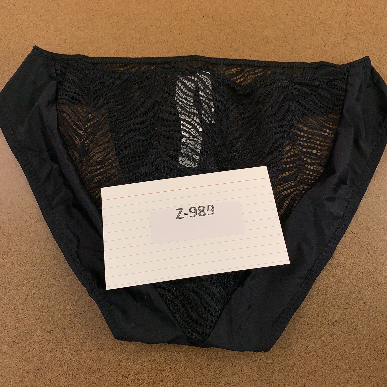 Intimissimi Womens Size Medium Black Lace Self Love Brief Panty NWT