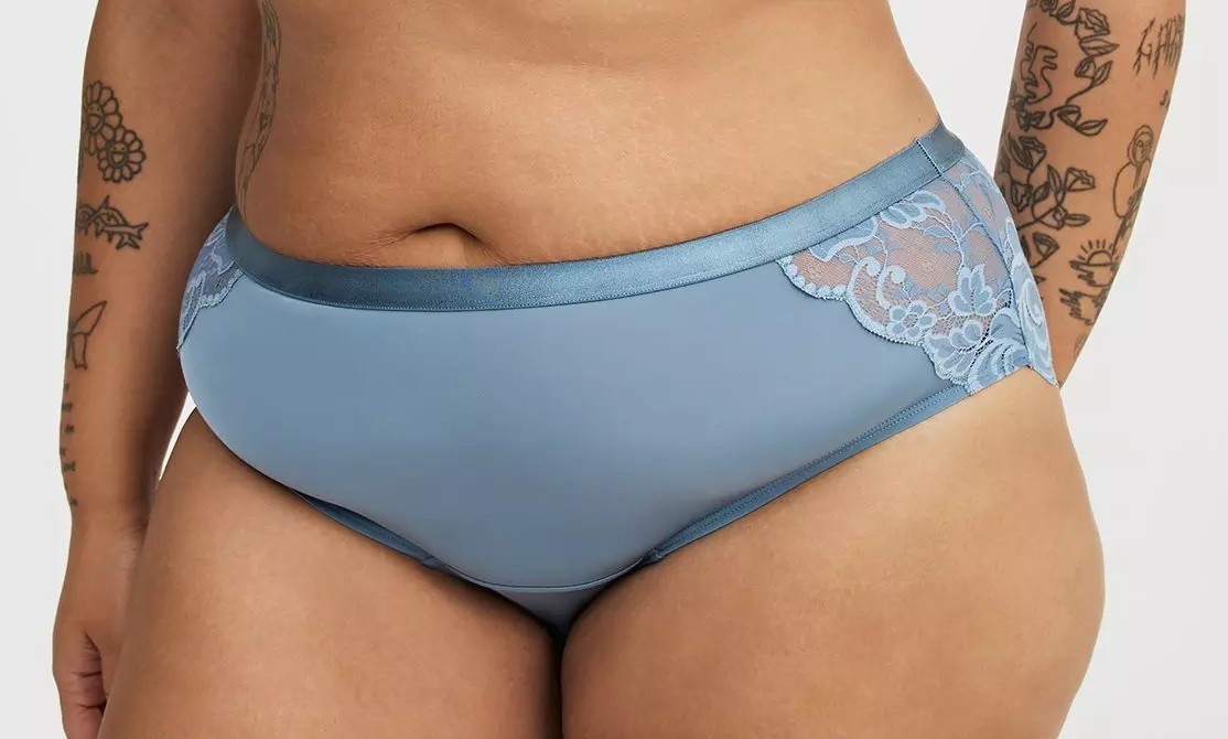 NWT – Torrid Teal Microfiber Lace Back Hipster Panties Sz 6 (30W) – RET. $20.90