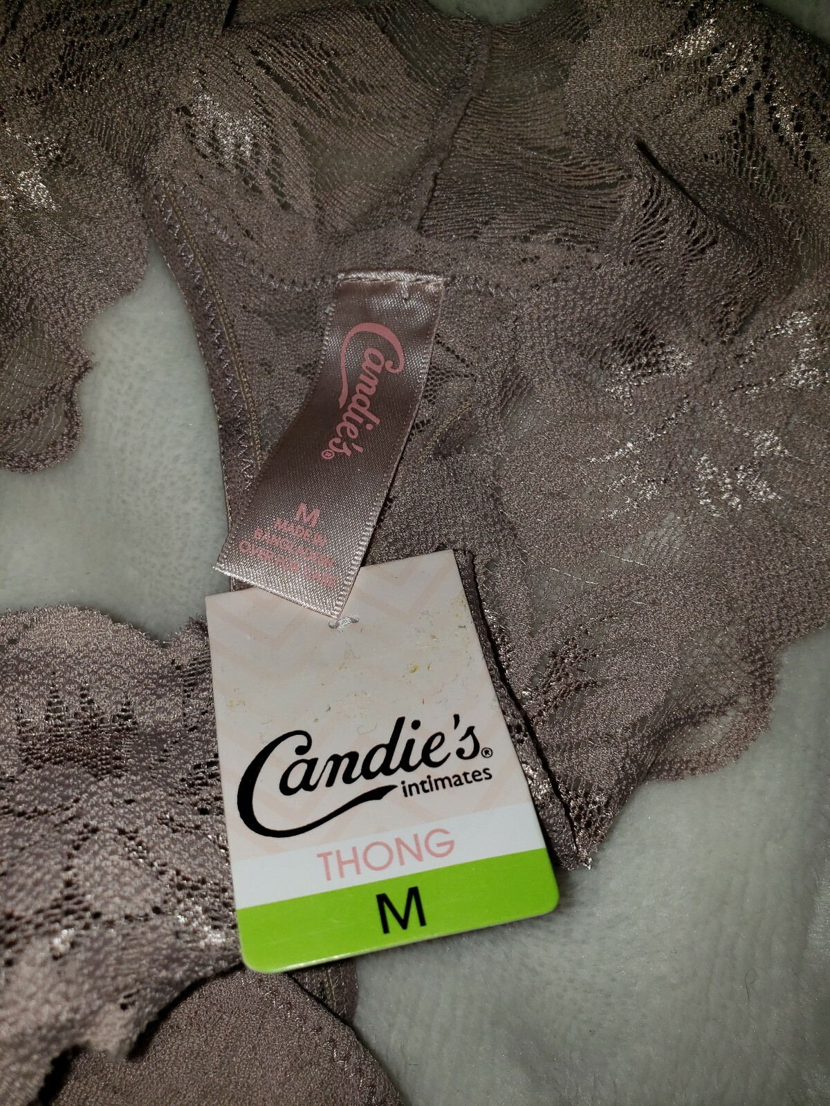 Candie’s – Women’s Thong M