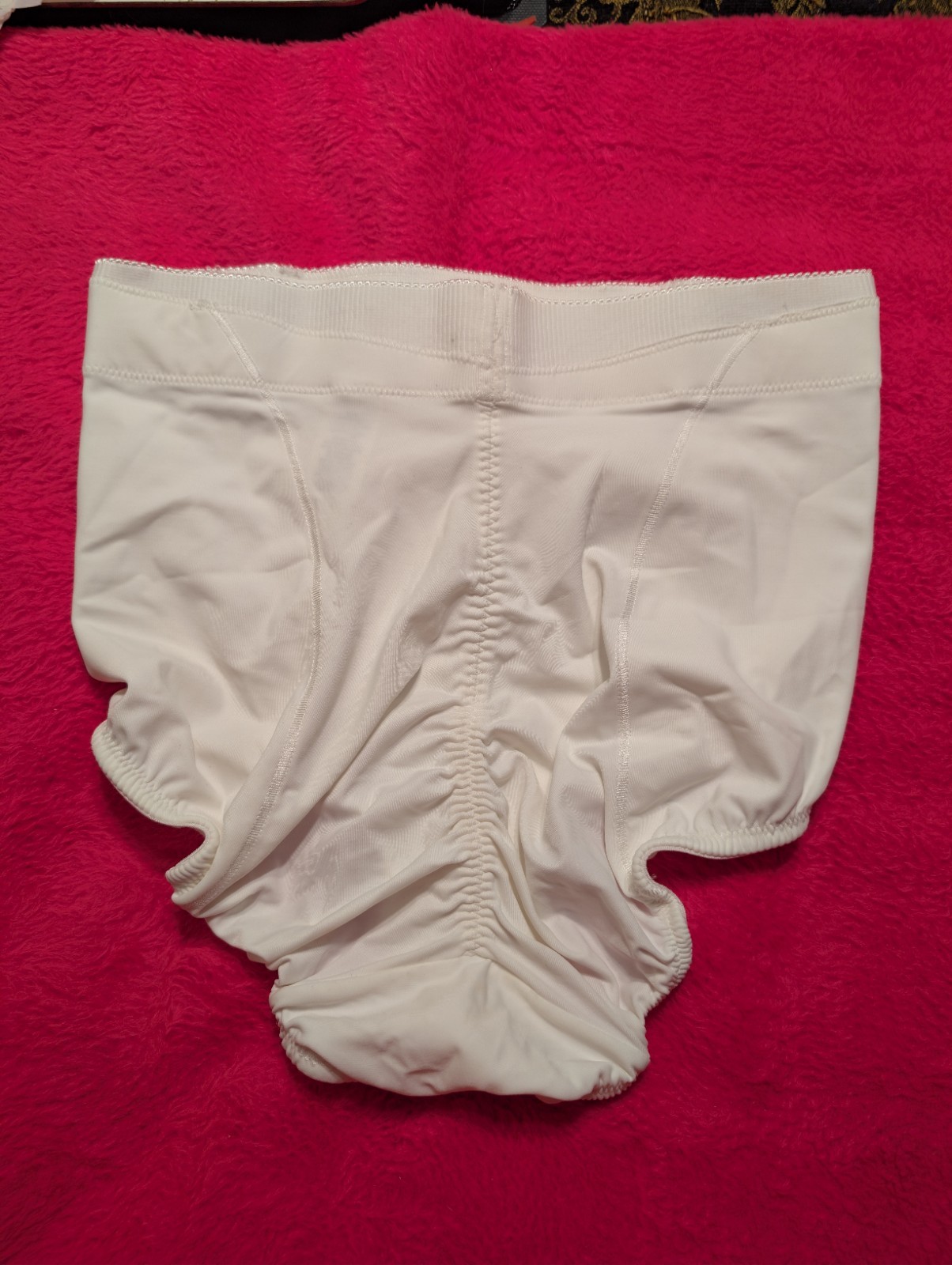Vintage Vanity Fair 40-114 White Control Briefs Ruched Back 2XL Retro Y2K Pinup