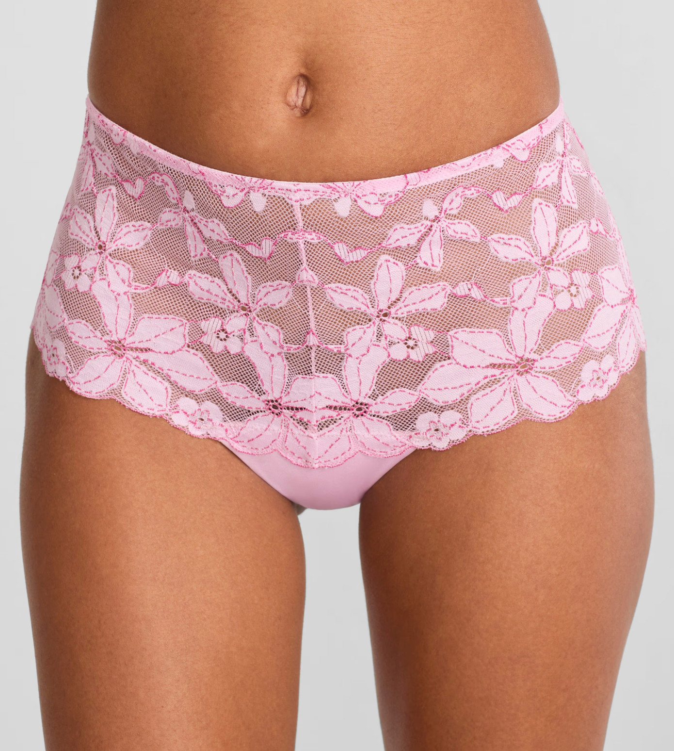 b.tempt’d by Wacoal XL (Size 8) Feeling Famous Tanga Panty NWOT 945209 Berry