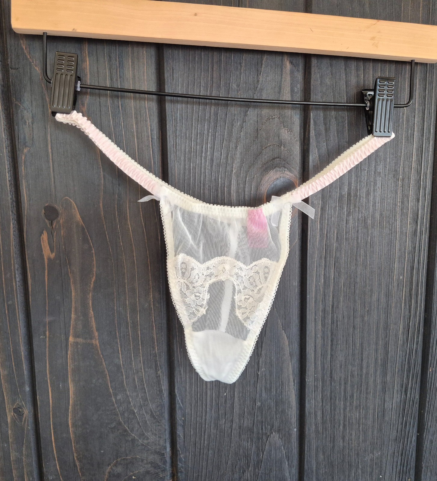 Betsey Johnson M medium Thong String Panty cheeky booty ivory pink sheer bow