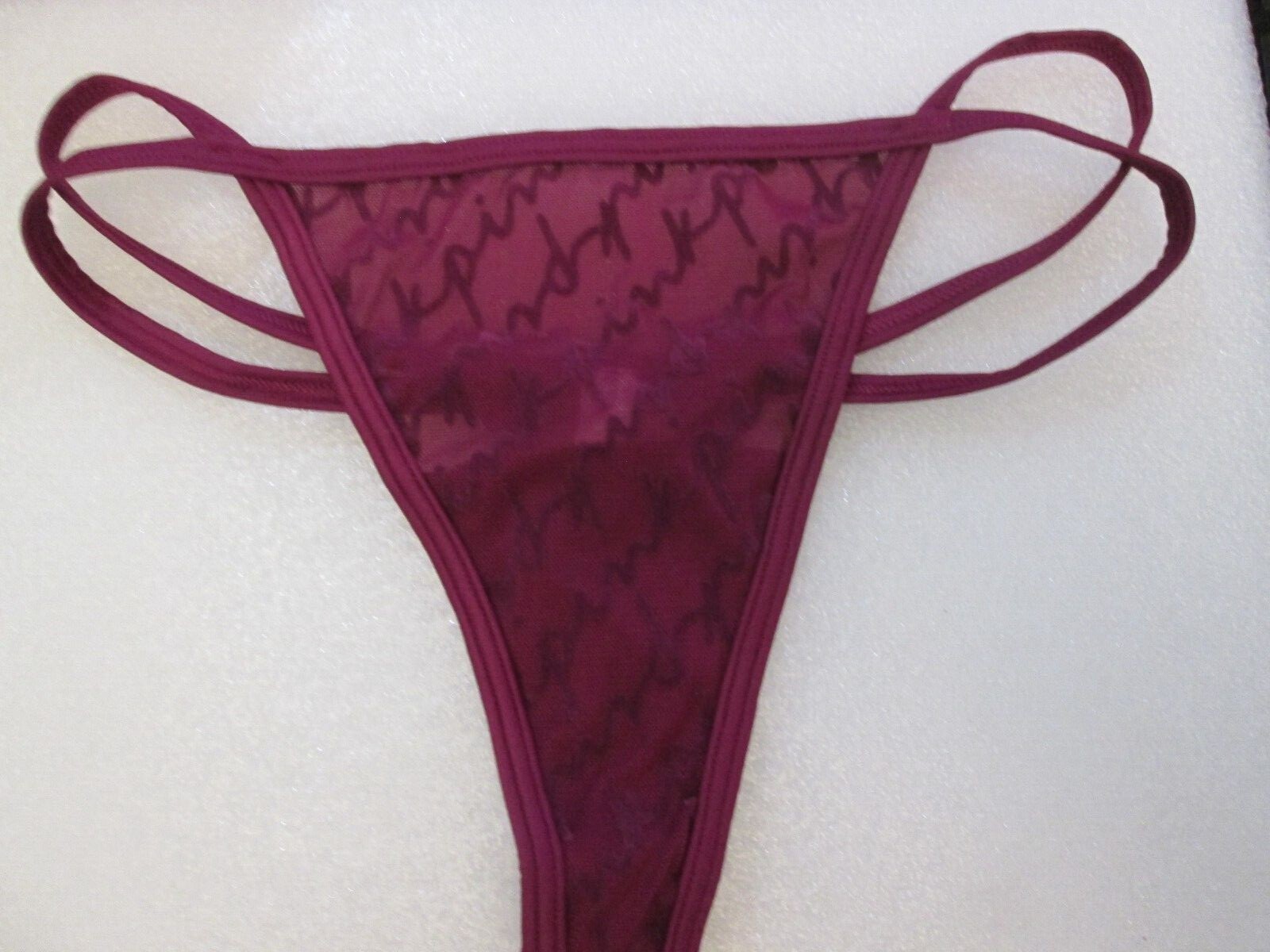 New w/Tag Victoria’s Secret💲Discounts on 2+💲 V-String🥰 XS, M, L, XXL