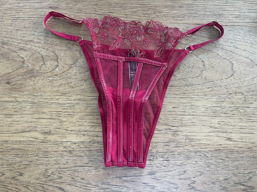 Victoria’s Secret Red SMALL Very Sexy Midnight Affair Brazilian Panty VS