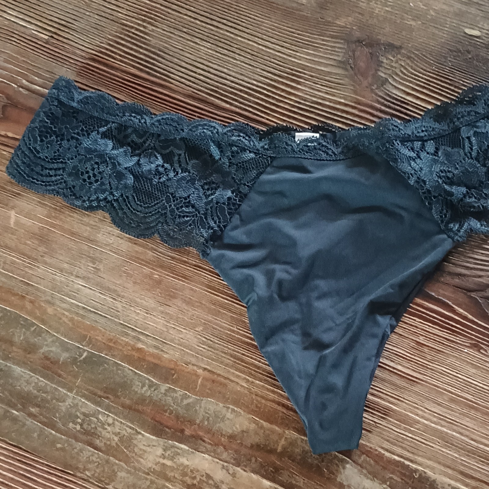 joyspun Women’s charcoal gray Lace Thong Panties Size M Stretch Semi-Transparent