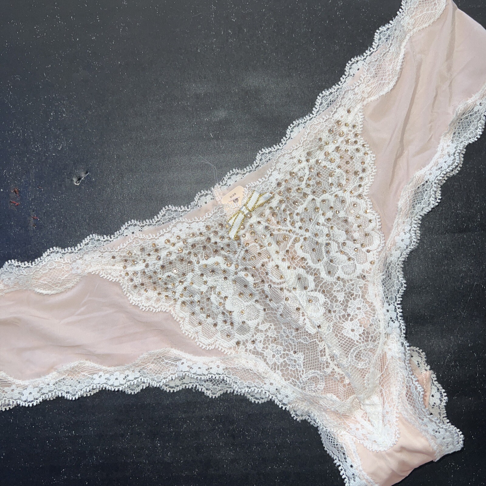 Victoria’s Secret S PANTY Cheeky Pink White gold Crystals FASHION SHOW LONDON