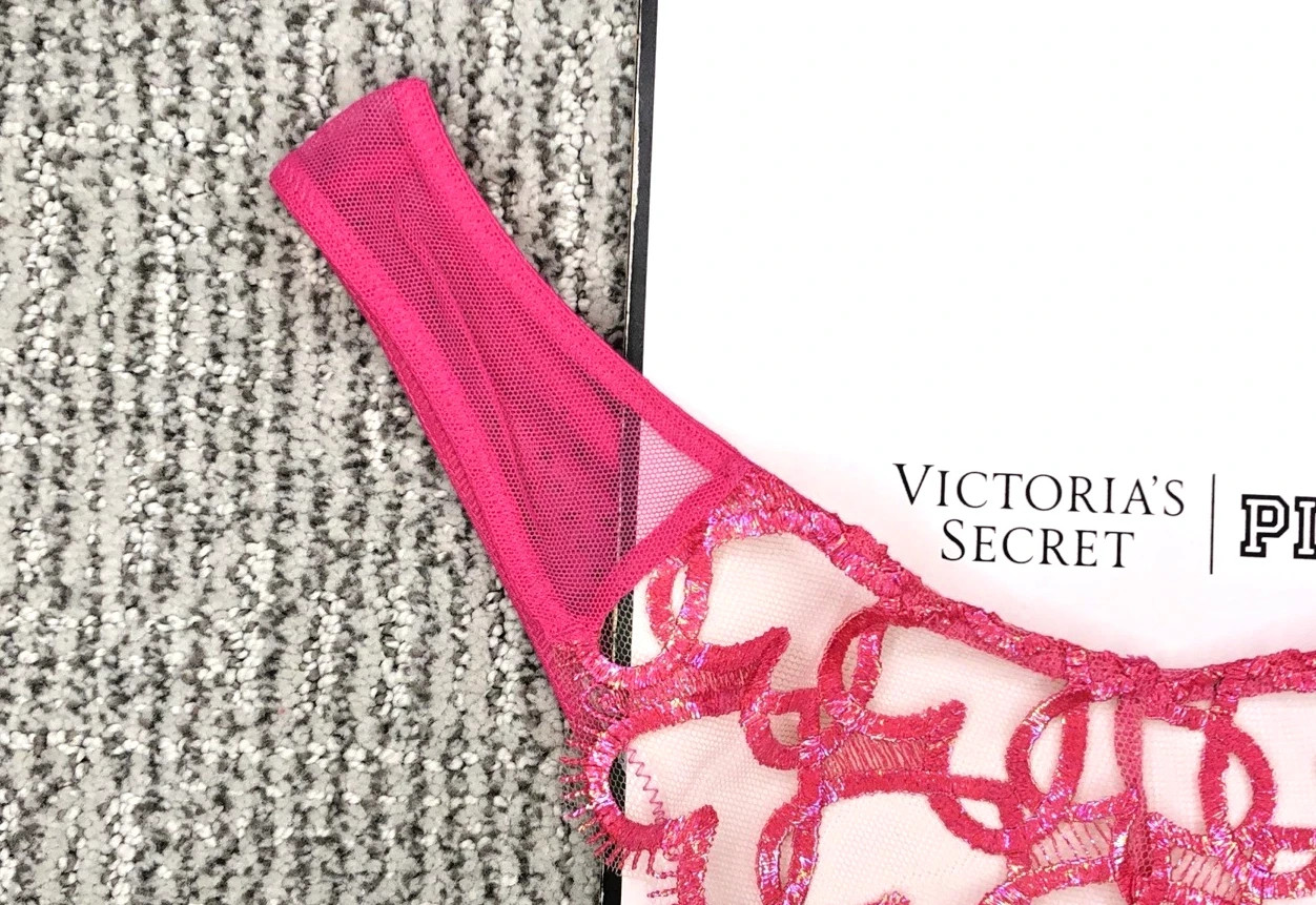 Victoria’s Secret NWT Large Pink Open Back Brazilian Cheeky Panty Hearts Mesh