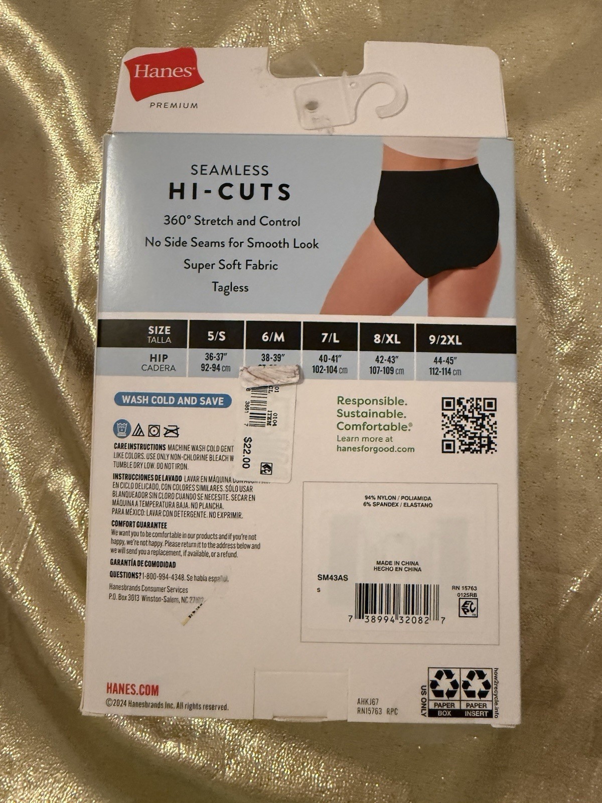 NWT Hanes Premium 3 Pair Seamless Smoothing Hipster Panties Size 5/Small