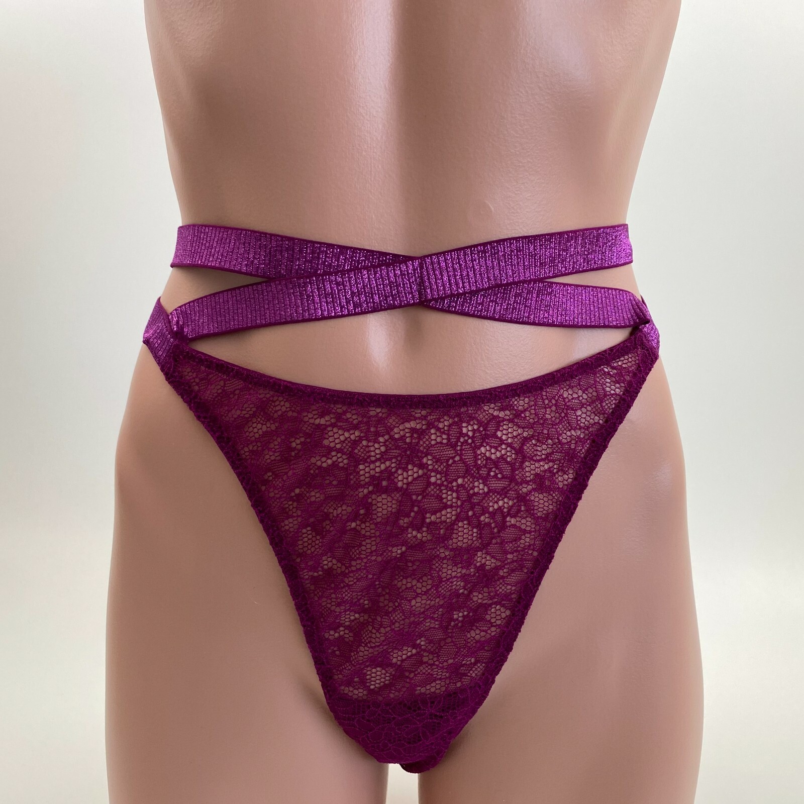 Victoria’s Secret Very Sexy Strappy Floral Lace Brazilian/Slip Burgundy XL NWT